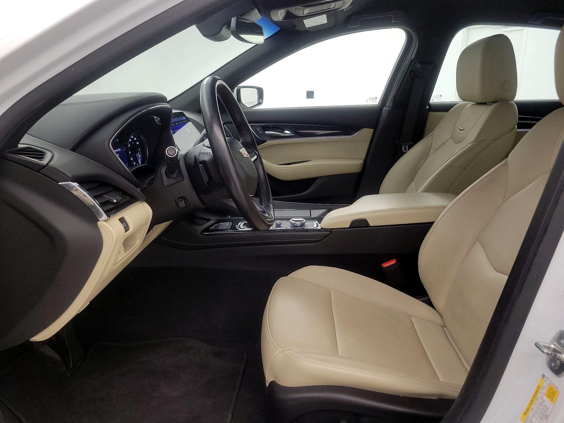 Thumbnail: 2023 Cadillac CT5 - 11