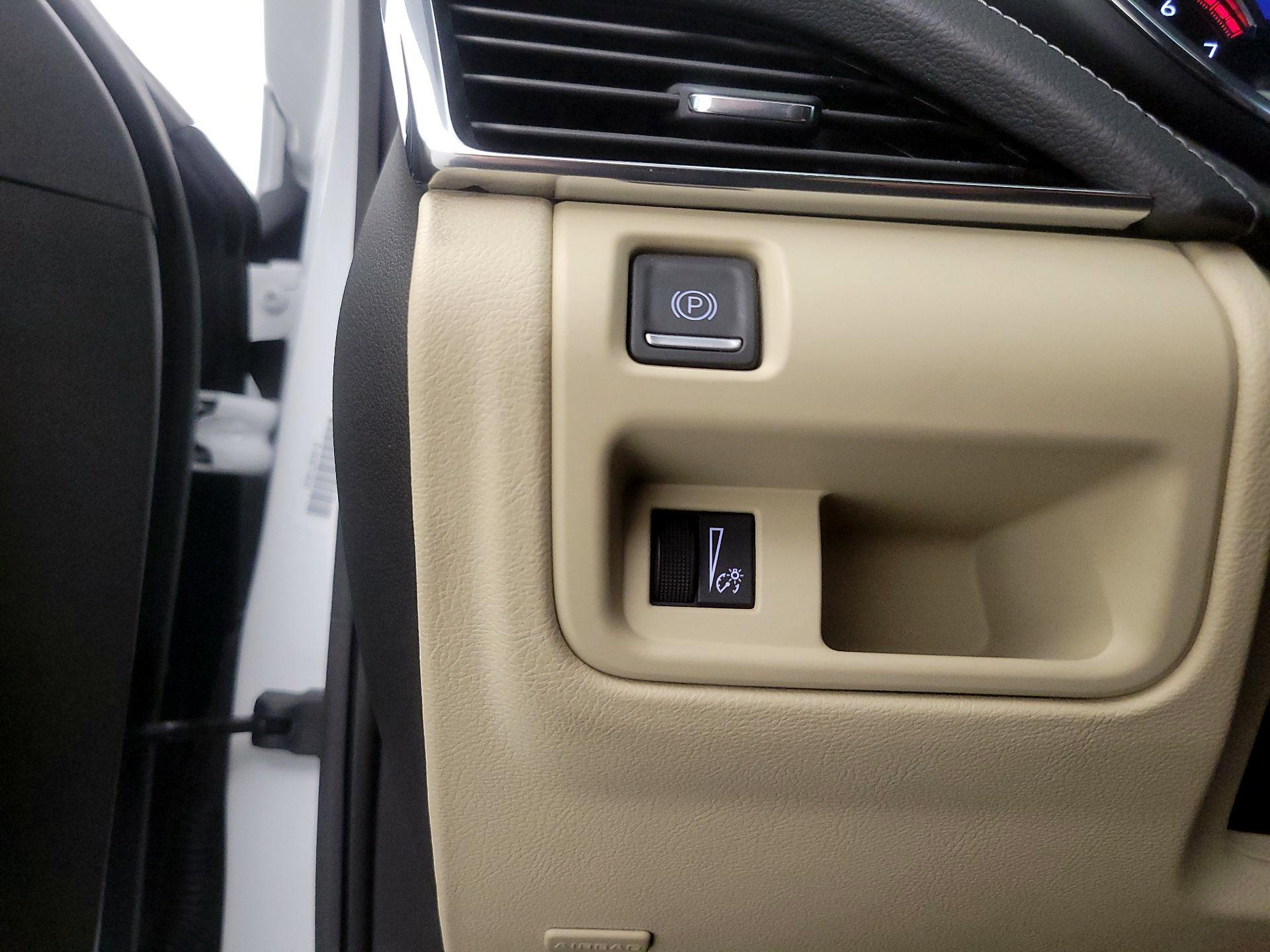 Thumbnail: 2023 Cadillac CT5 - 13