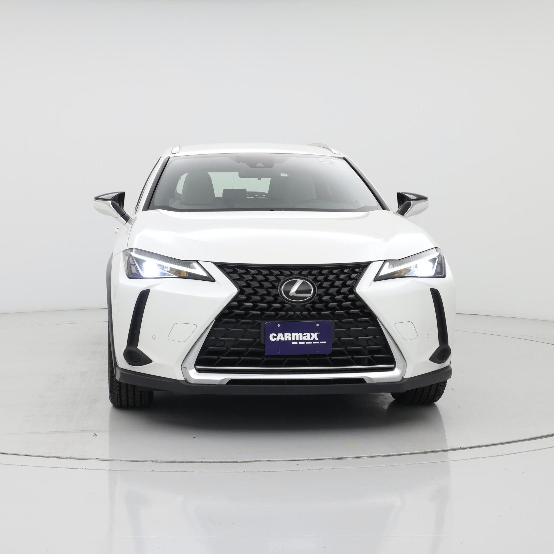 Thumbnail: 2022 Lexus UX - 5