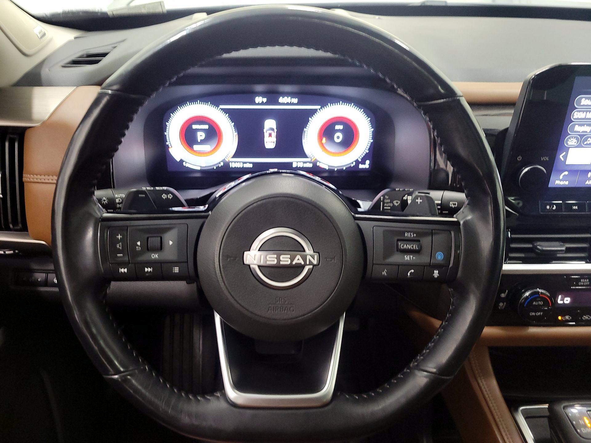 Thumbnail: 2023 Nissan Pathfinder - 10