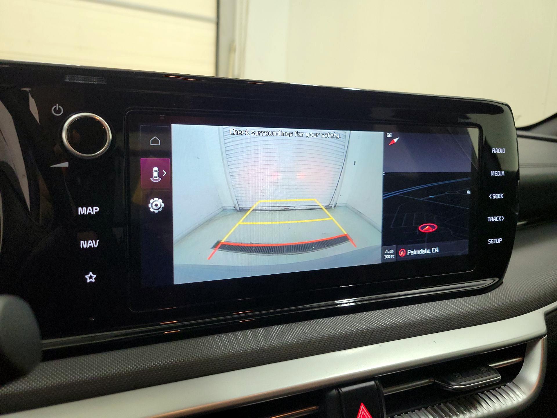 Thumbnail: 2022 Kia K5 - 15