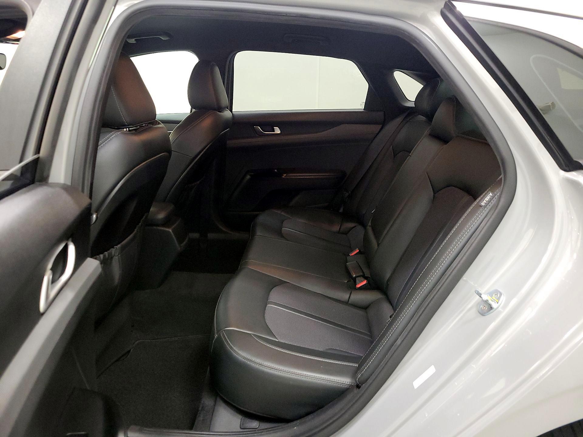 Thumbnail: 2022 Kia K5 - 20