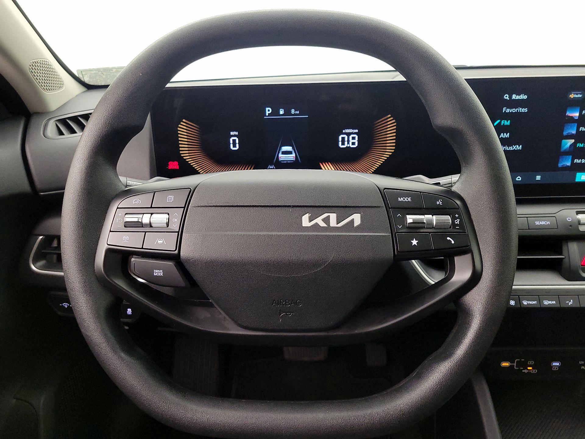 Thumbnail: 2025 Kia K4 - 10