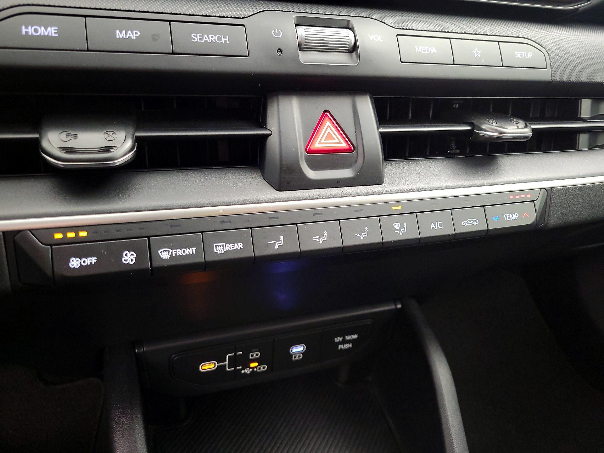 Thumbnail: 2025 Kia K4 - 16