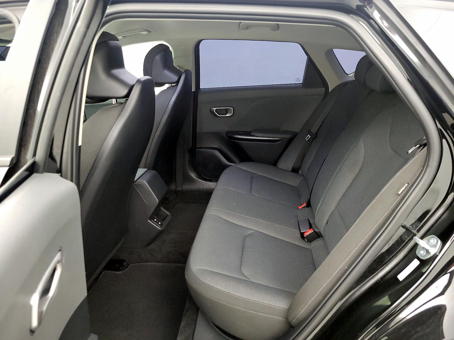 Thumbnail: 2025 Kia K4 - 19