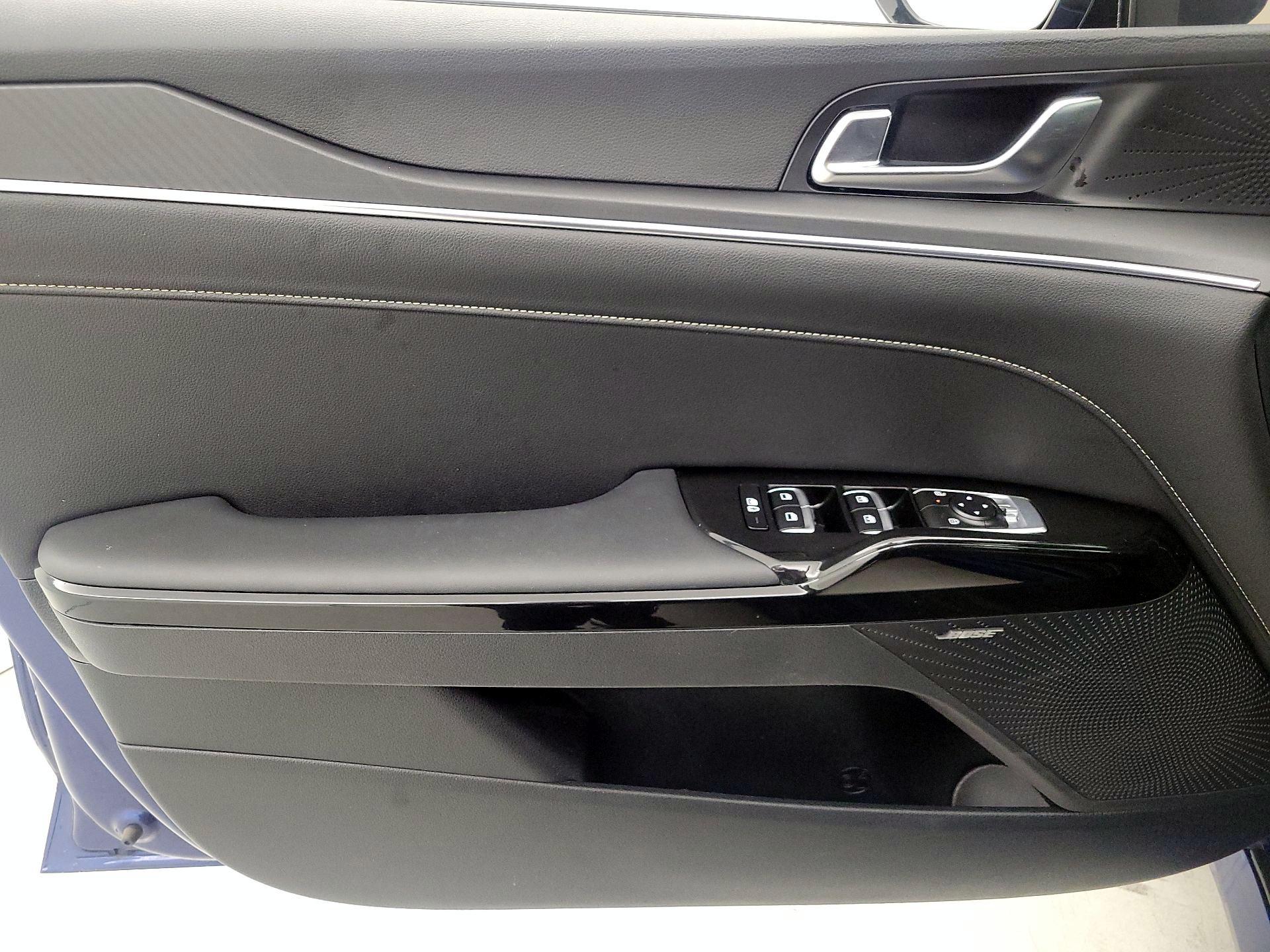 Thumbnail: 2025 Kia K5 - 12