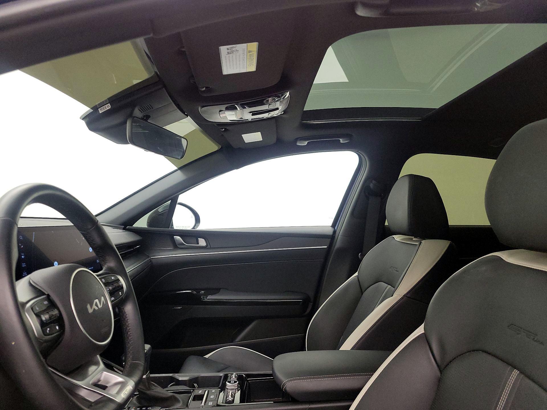 Thumbnail: 2025 Kia K5 - 20