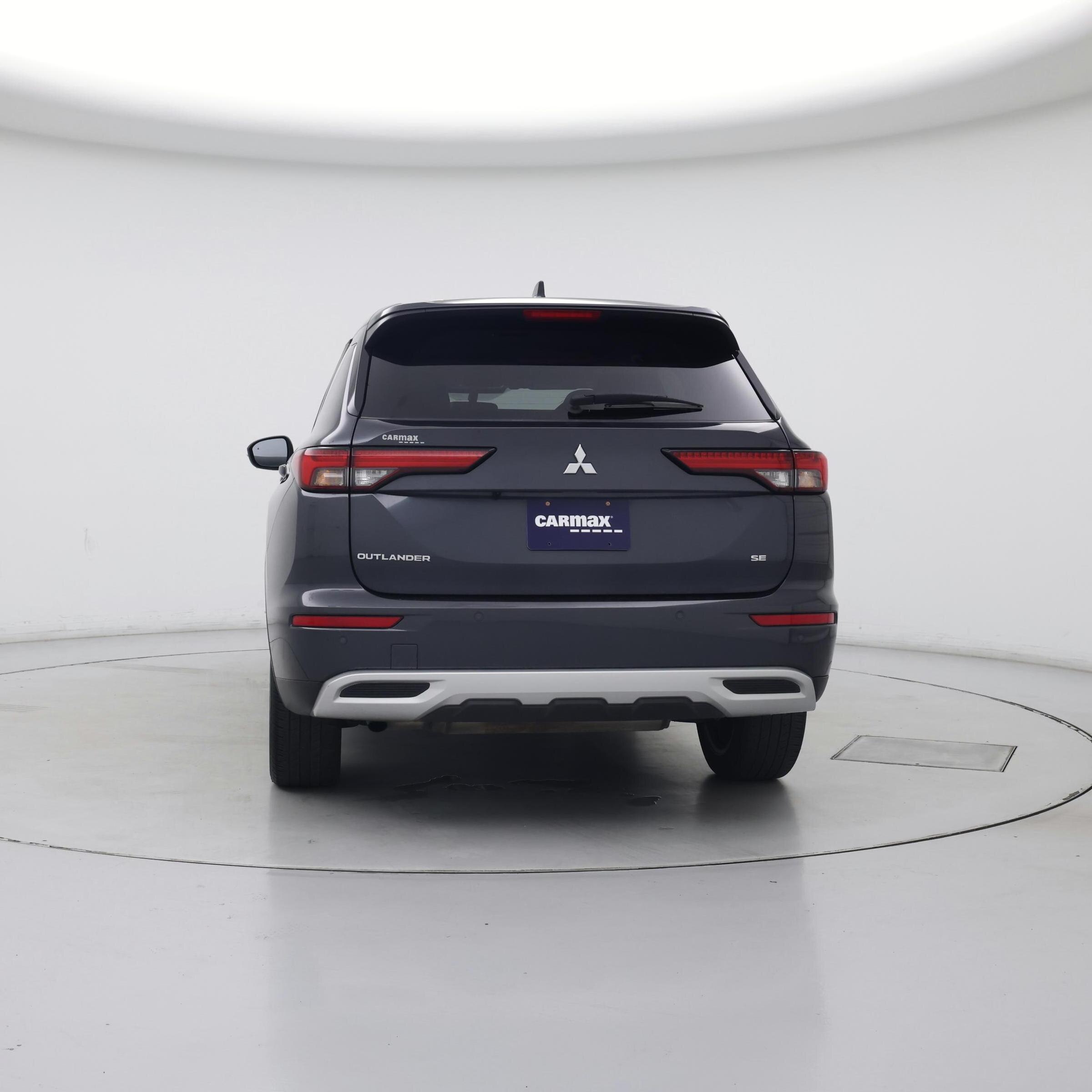 Thumbnail: 2024 Mitsubishi Outlander - 6