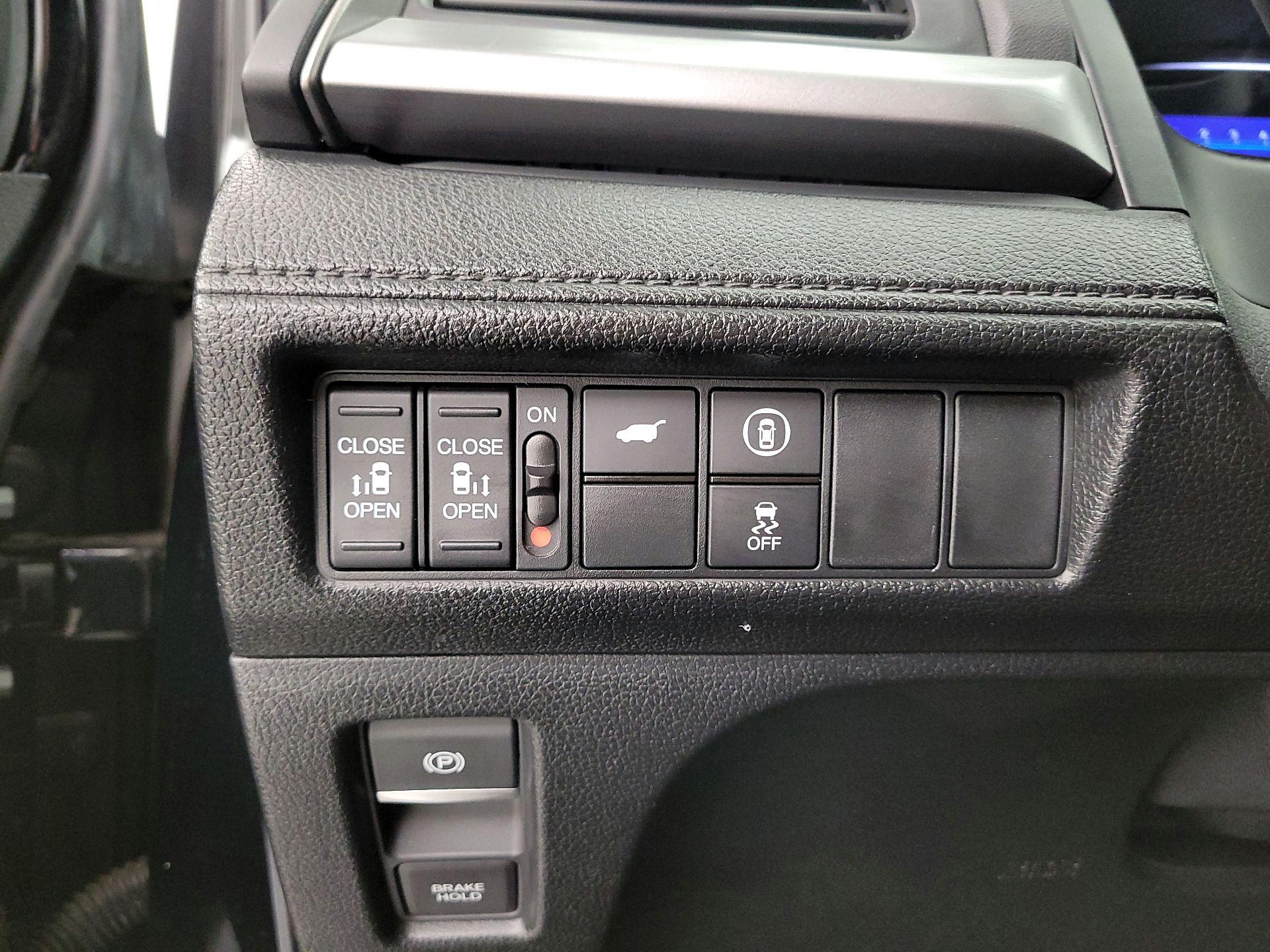 Thumbnail: 2023 Honda Odyssey - 13