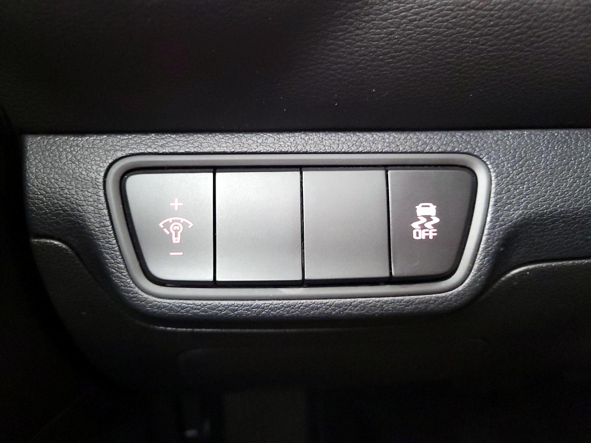 Thumbnail: 2024 Kia Forte - 13