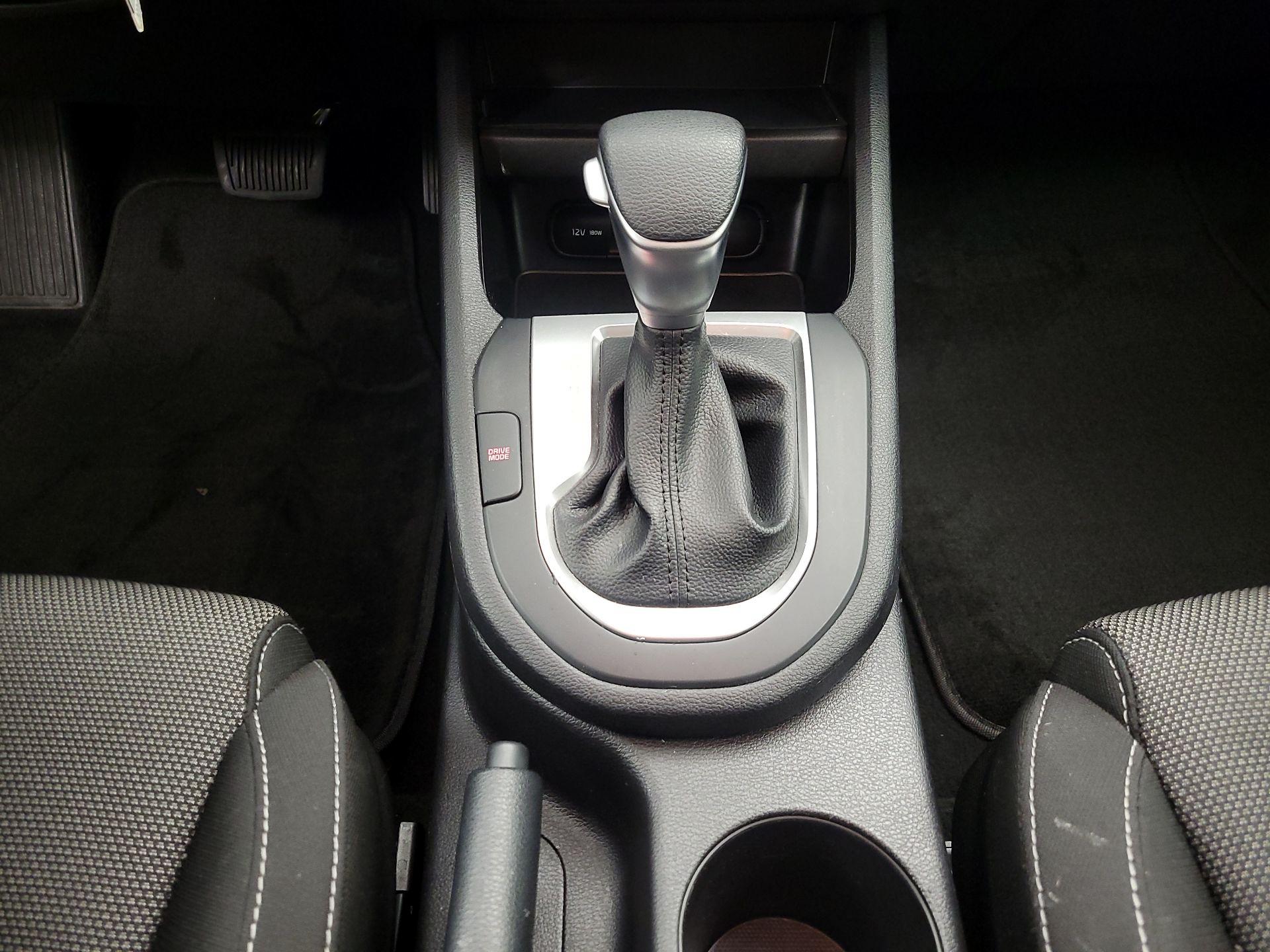 Thumbnail: 2024 Kia Forte - 17