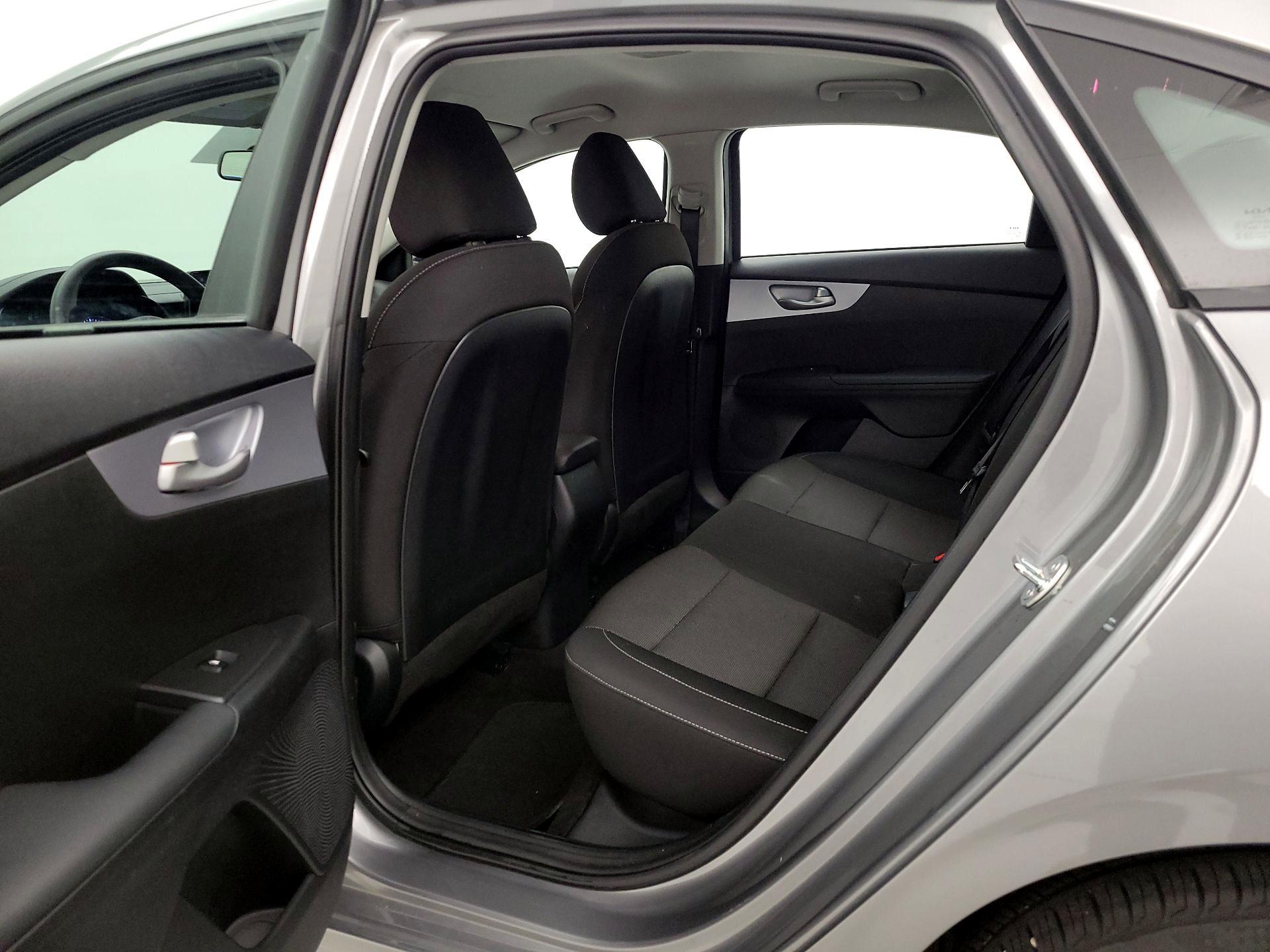 Thumbnail: 2024 Kia Forte - 19