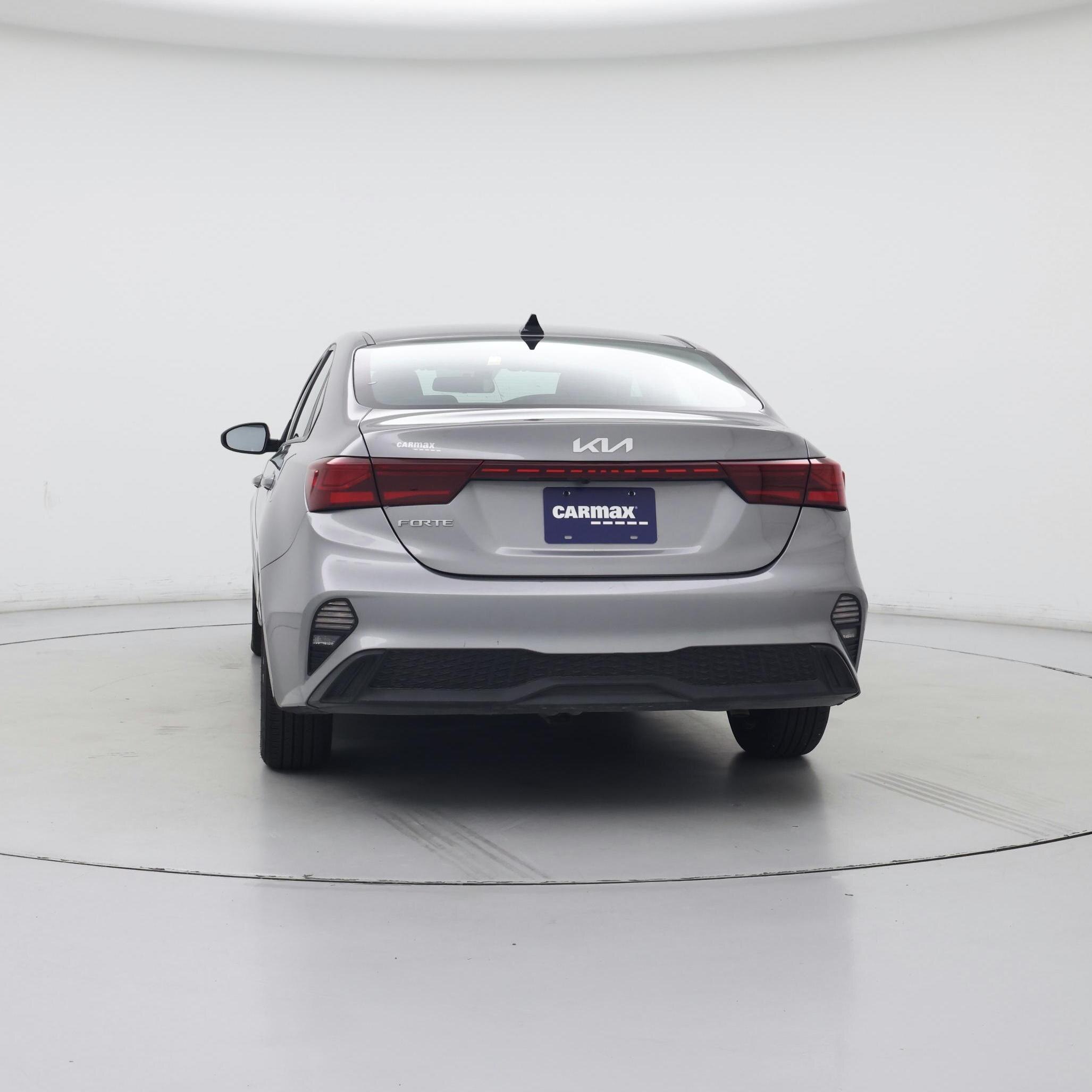 Thumbnail: 2024 Kia Forte - 6