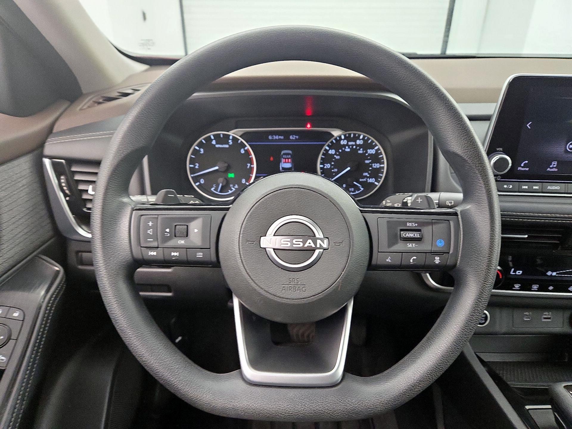 Thumbnail: 2023 Nissan Rogue - 10