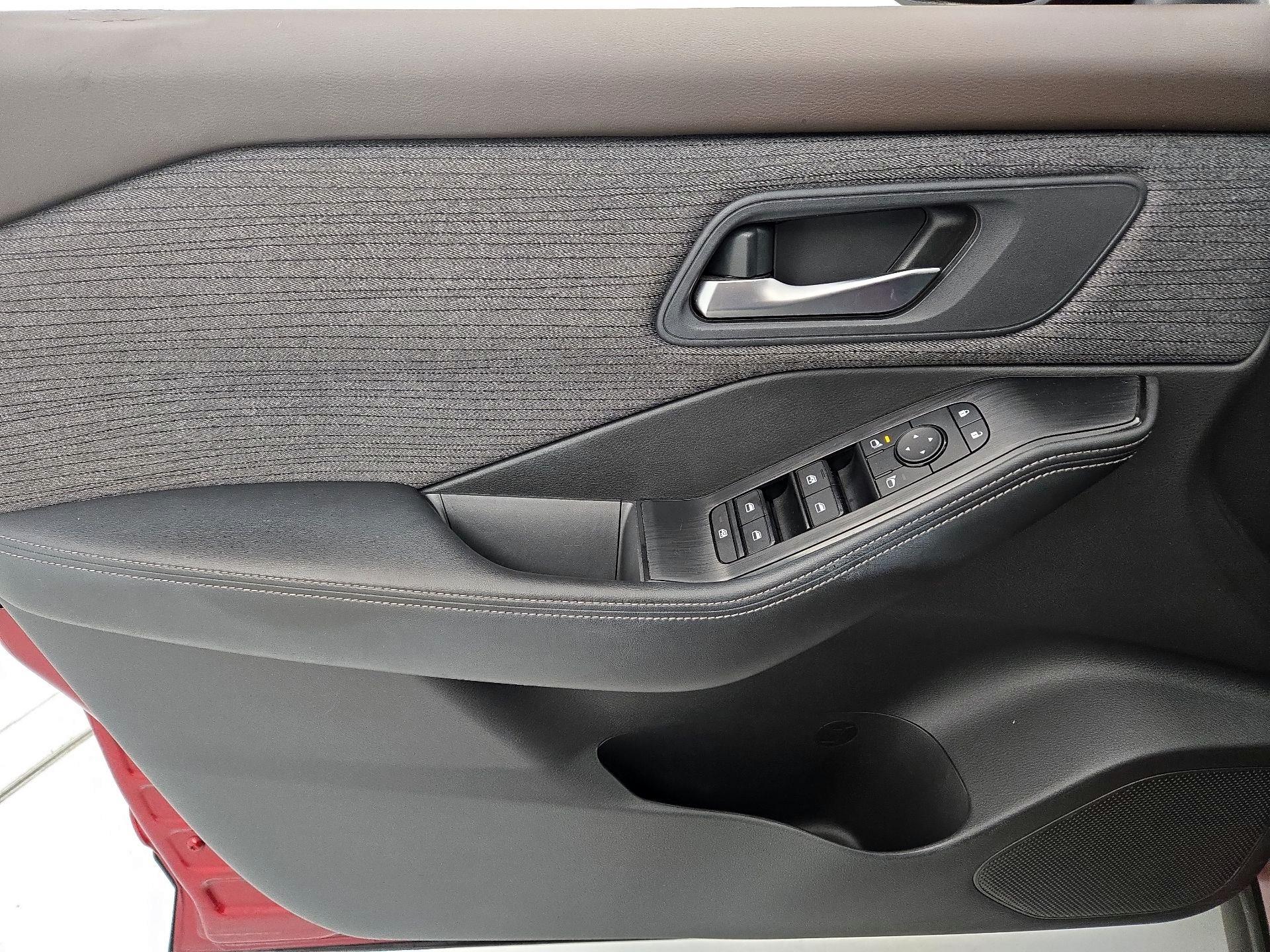 Thumbnail: 2023 Nissan Rogue - 12