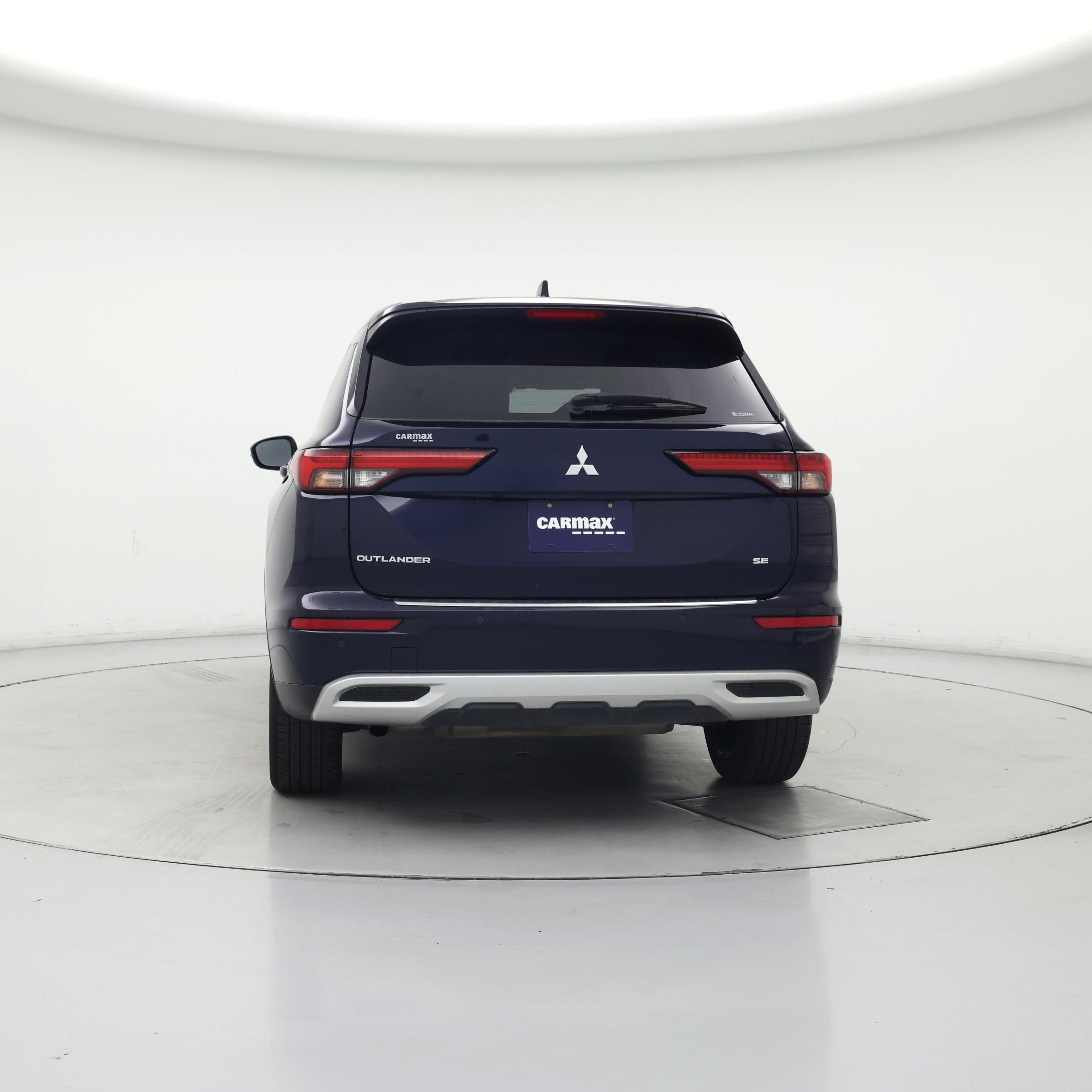 Thumbnail: 2024 Mitsubishi Outlander - 6