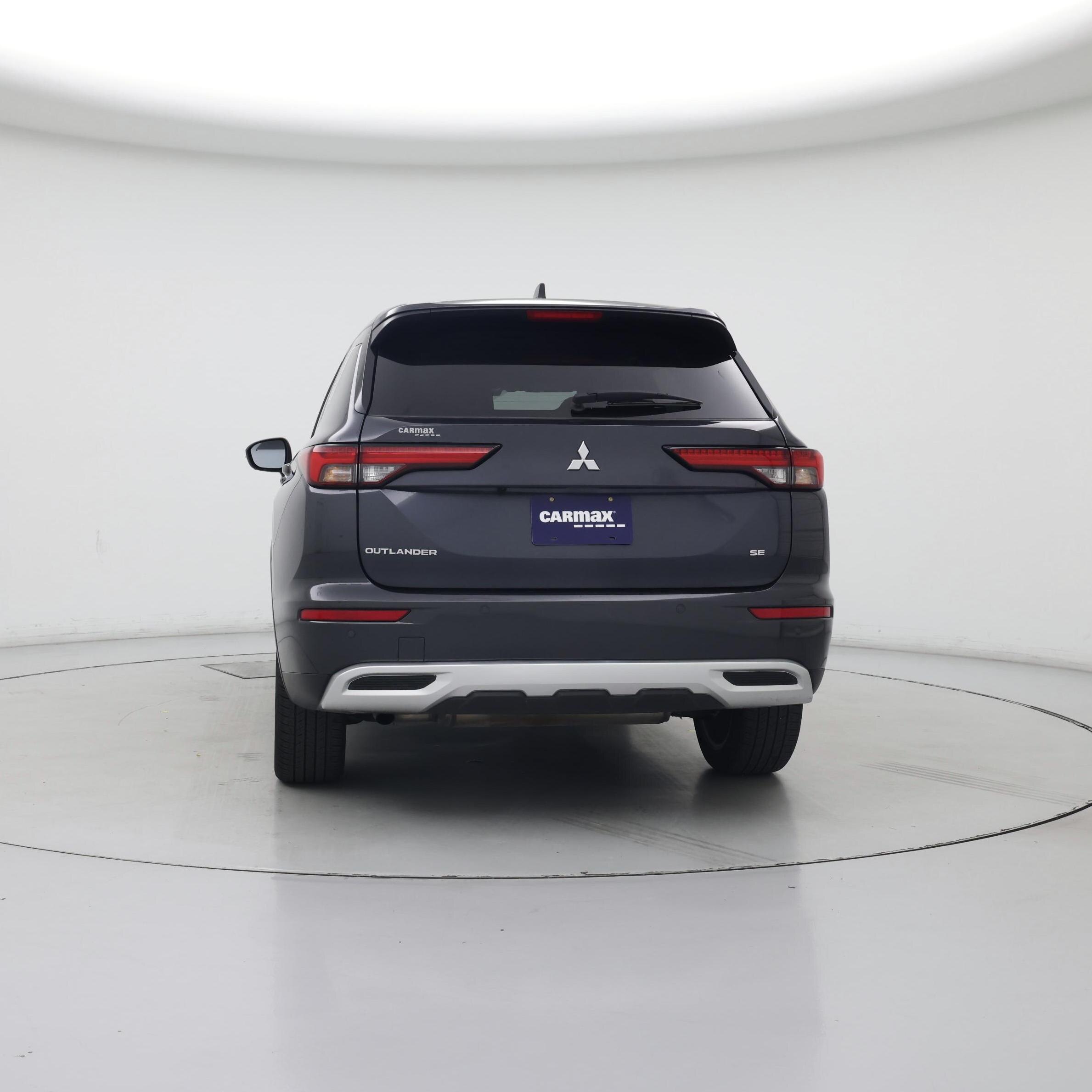 Thumbnail: 2024 Mitsubishi Outlander - 6