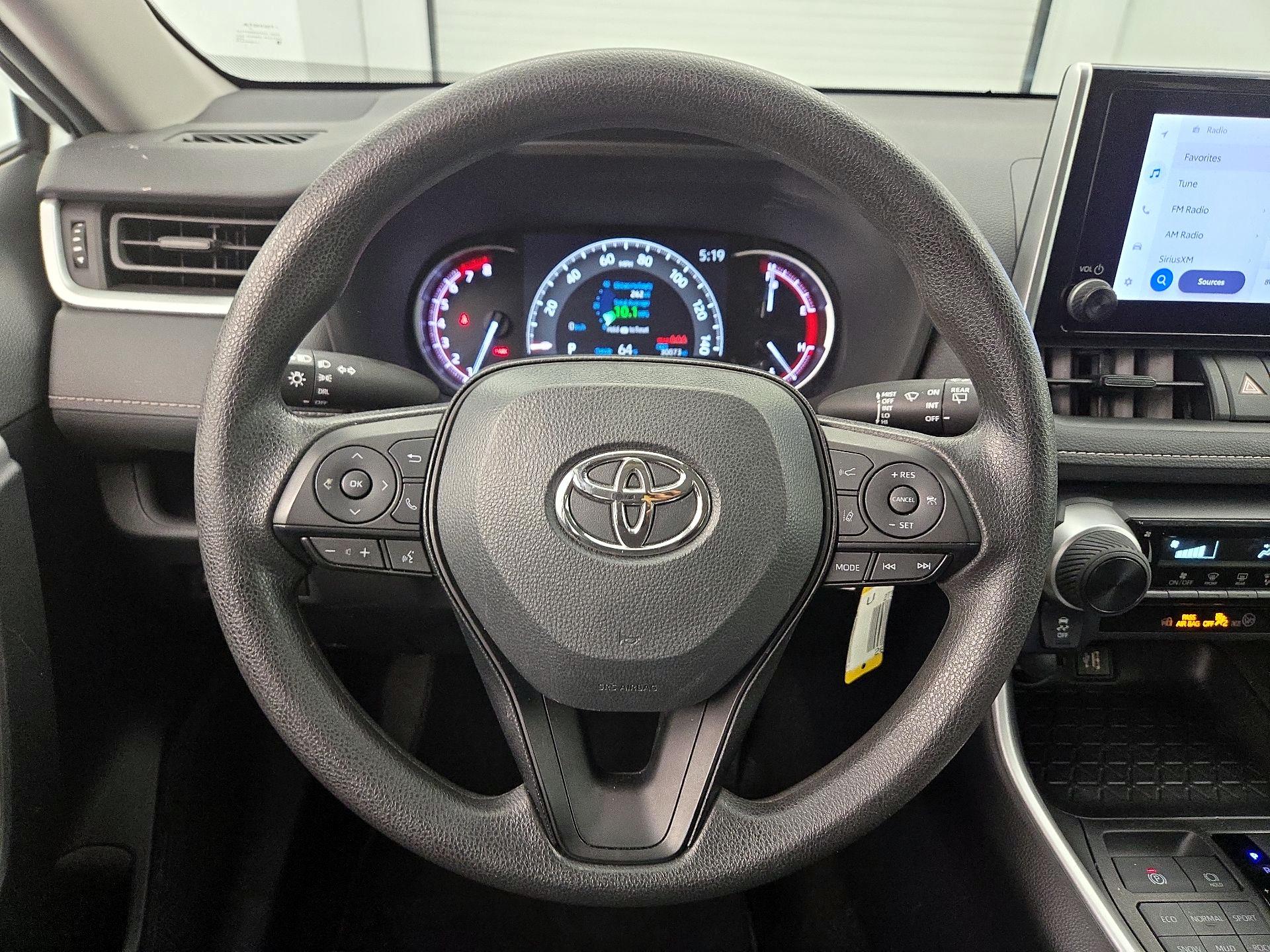 Thumbnail: 2024 Toyota RAV4 - 10