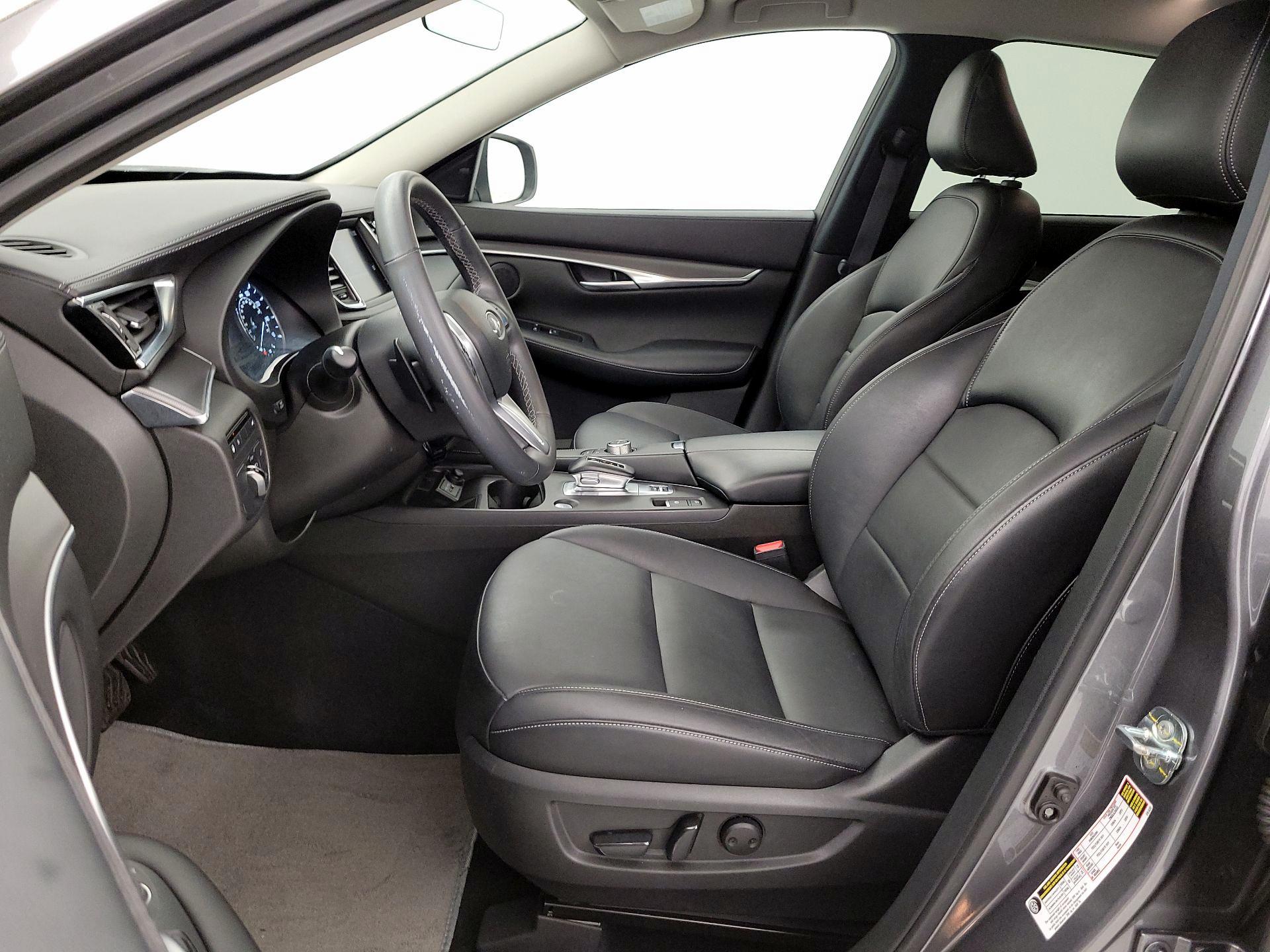 Thumbnail: 2023 INFINITI QX50 - 11