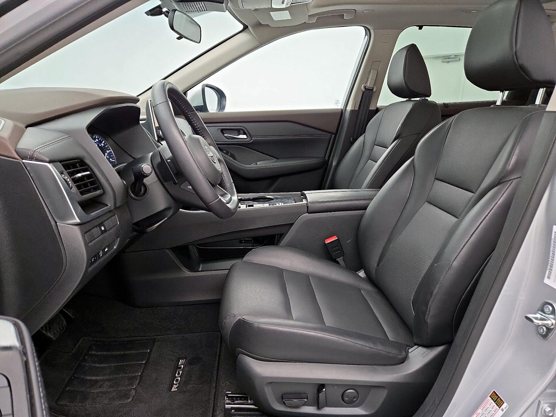 Thumbnail: 2023 Nissan Rogue - 11