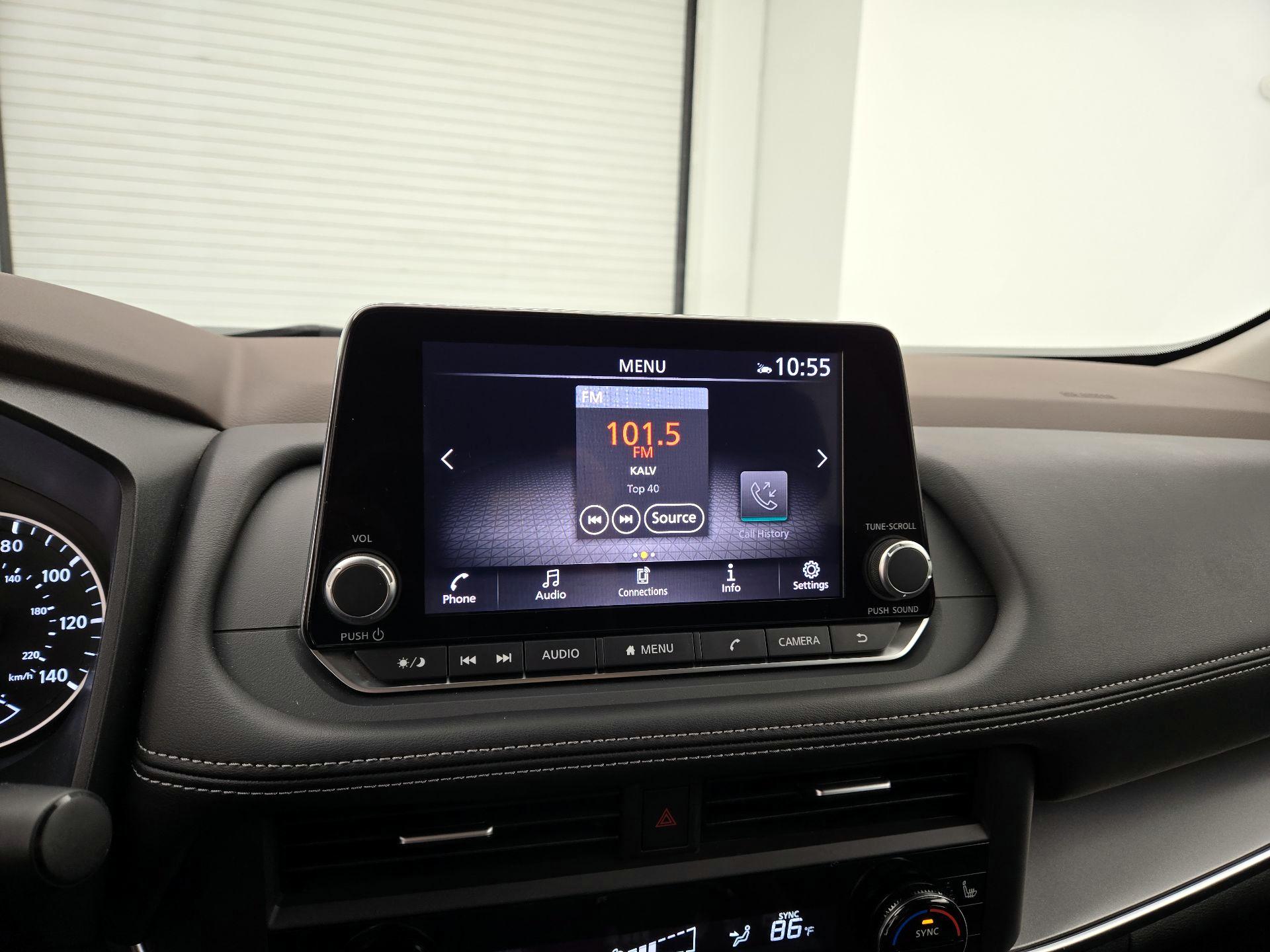 Thumbnail: 2023 Nissan Rogue - 15