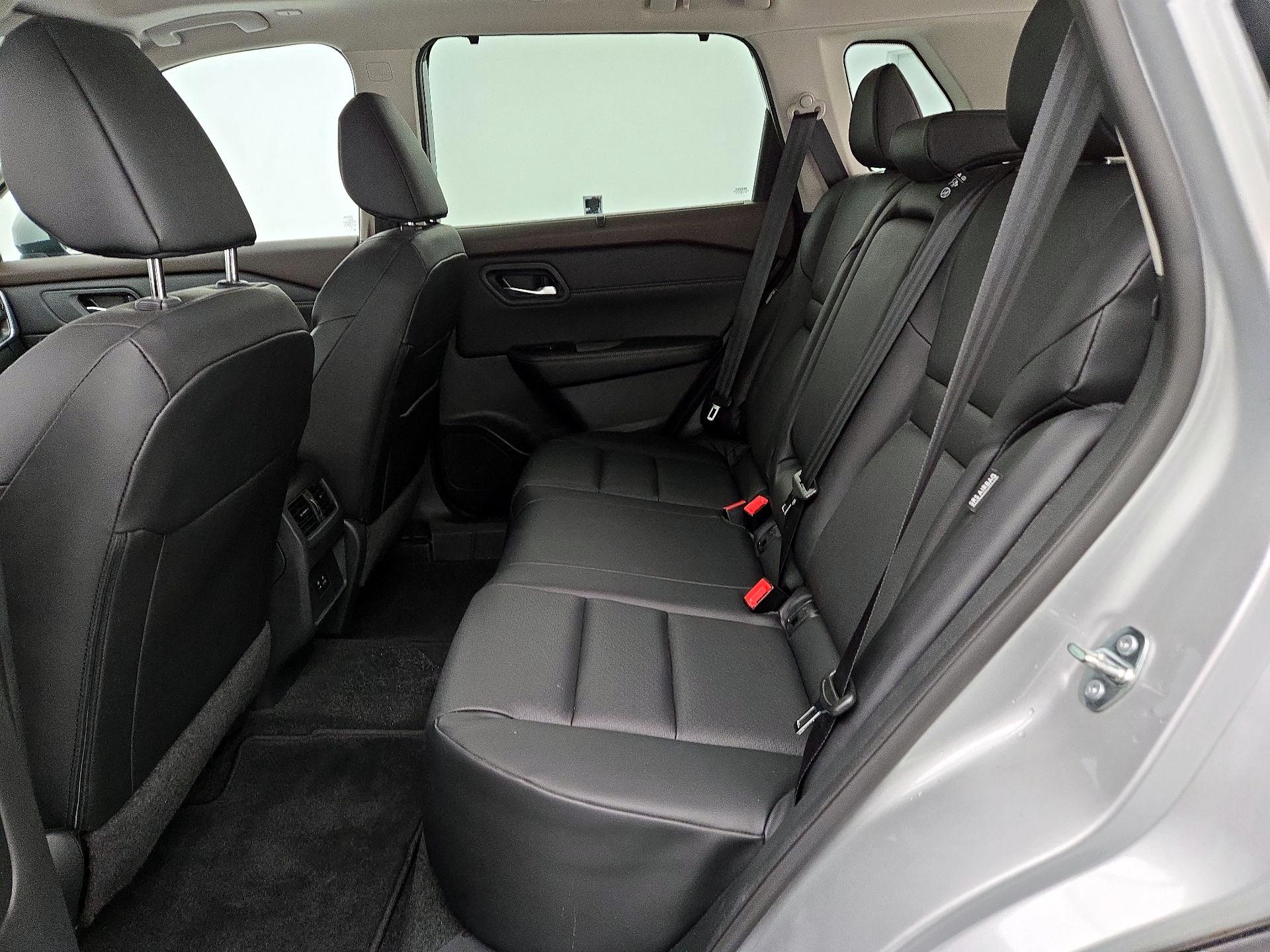 Thumbnail: 2023 Nissan Rogue - 20