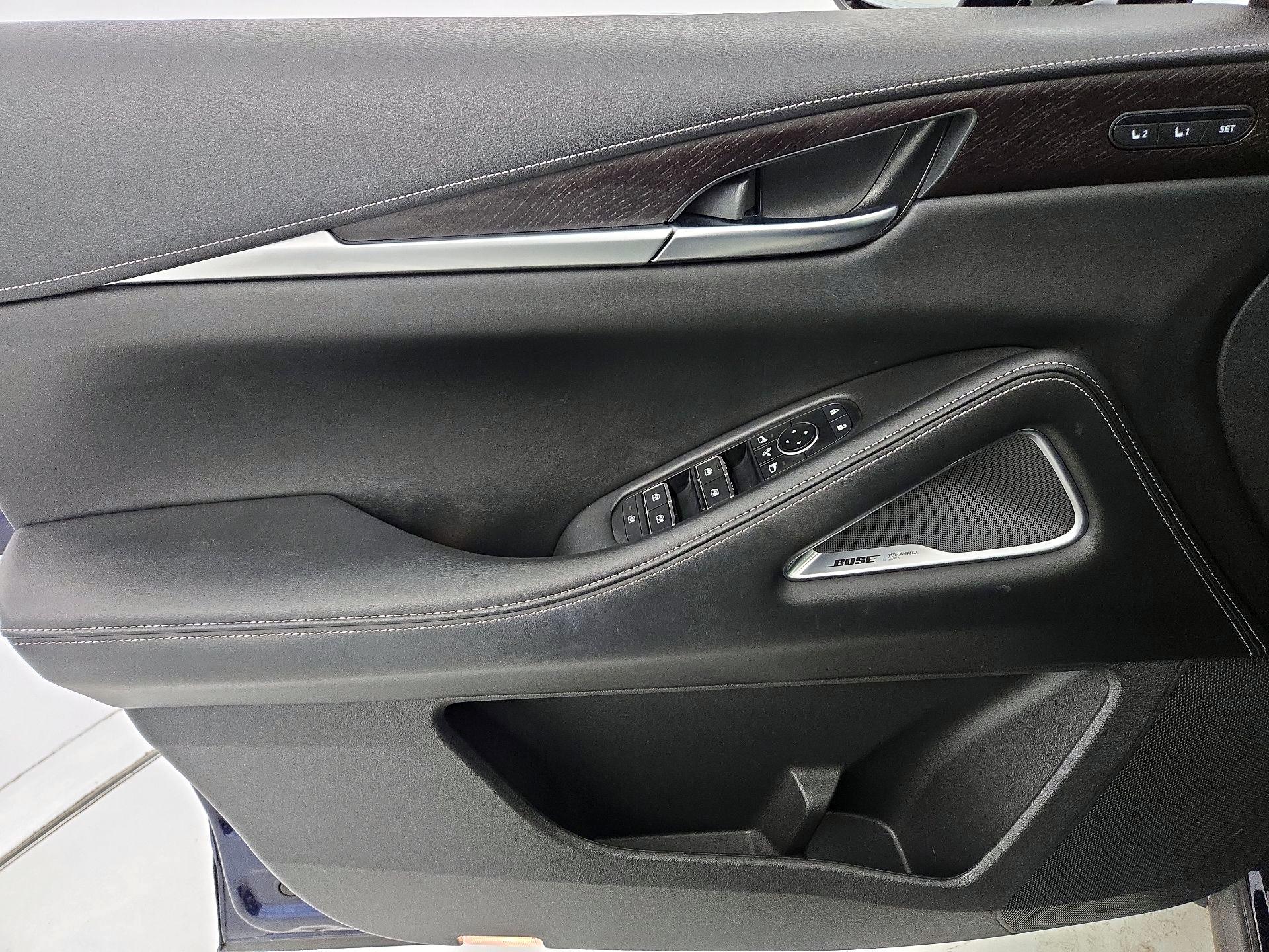 Thumbnail: 2023 INFINITI QX60 - 12