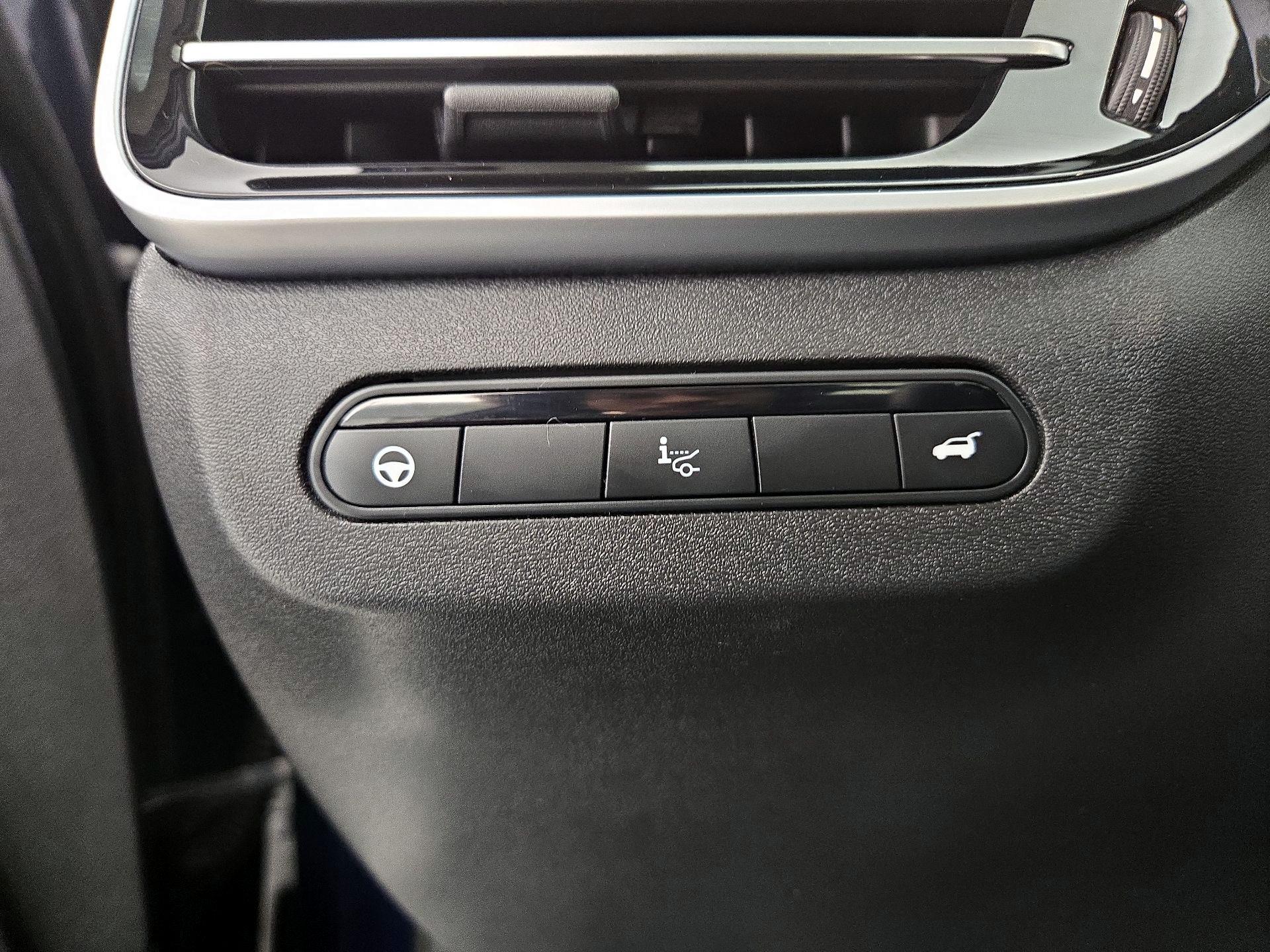 Thumbnail: 2023 INFINITI QX60 - 13