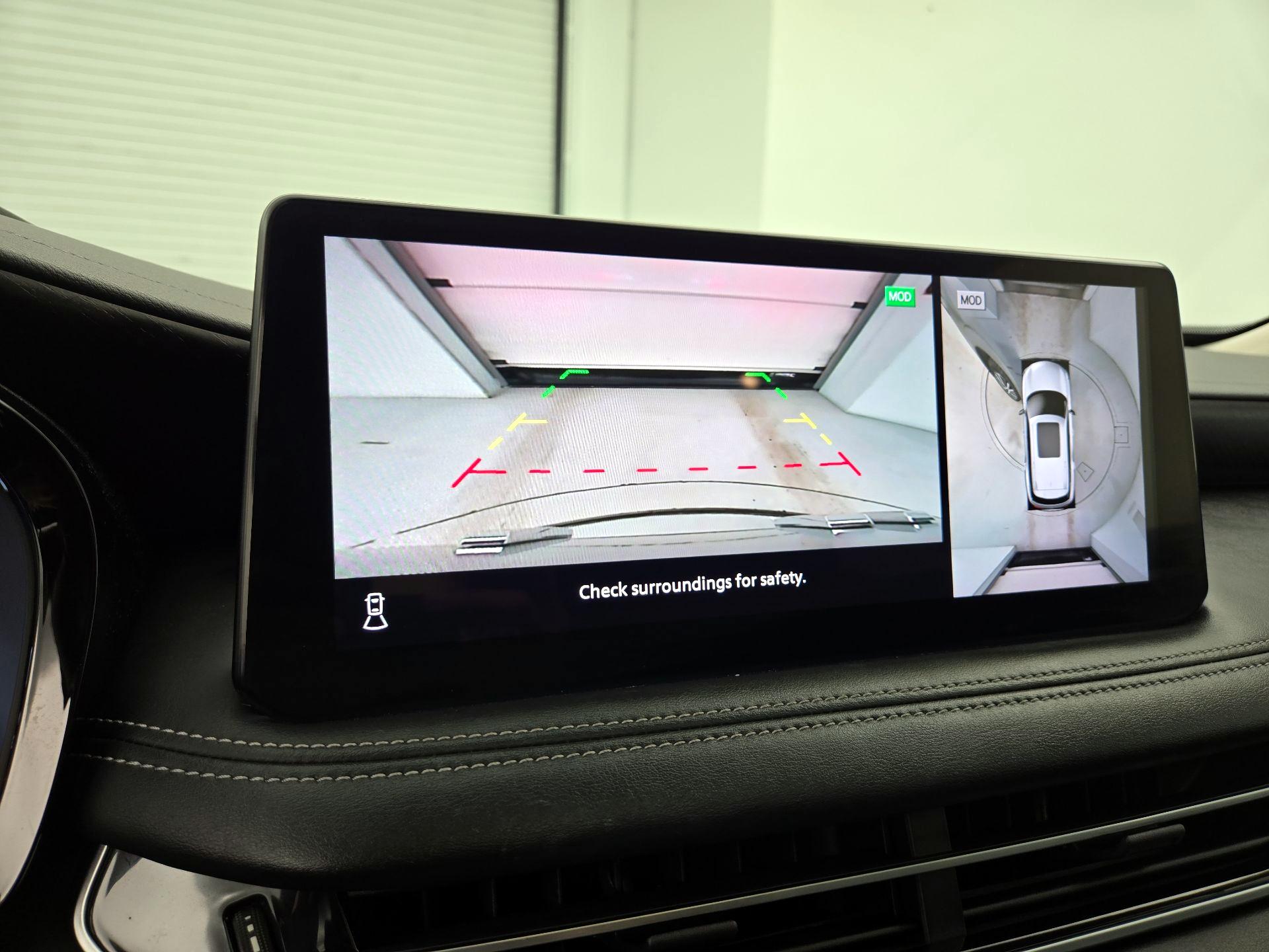 Thumbnail: 2023 INFINITI QX60 - 14