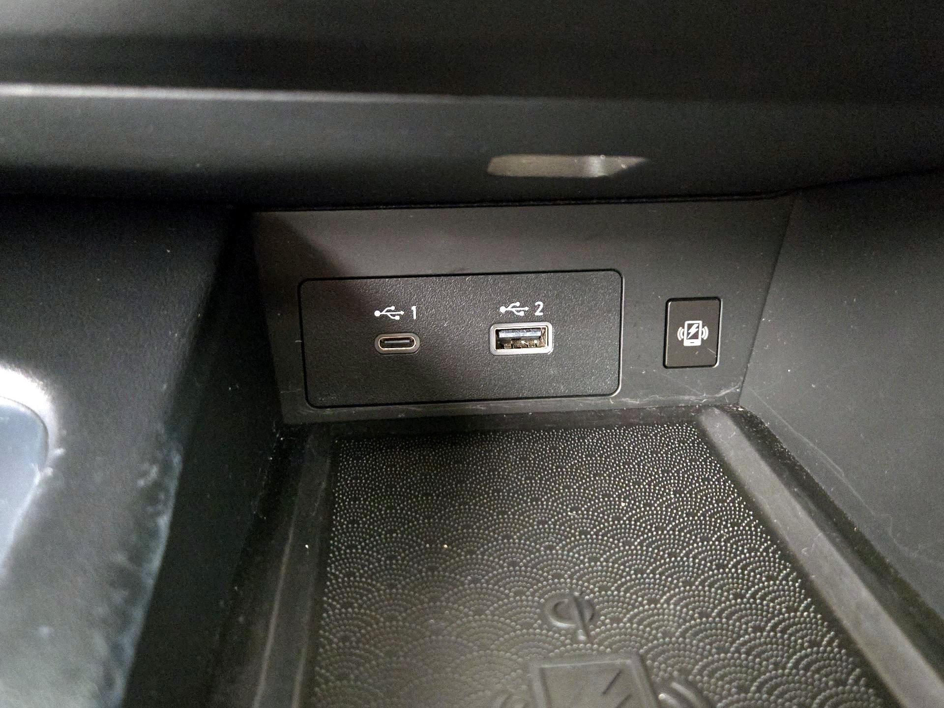 Thumbnail: 2023 INFINITI QX60 - 18