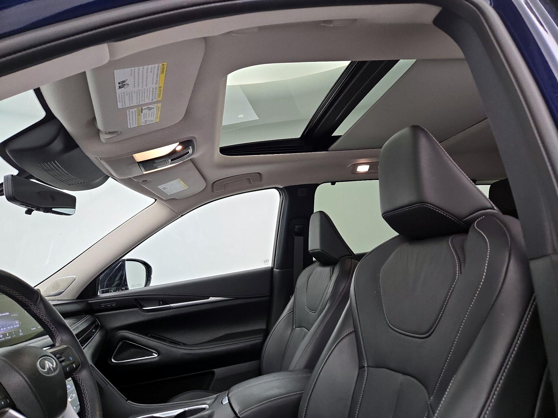 Thumbnail: 2023 INFINITI QX60 - 19