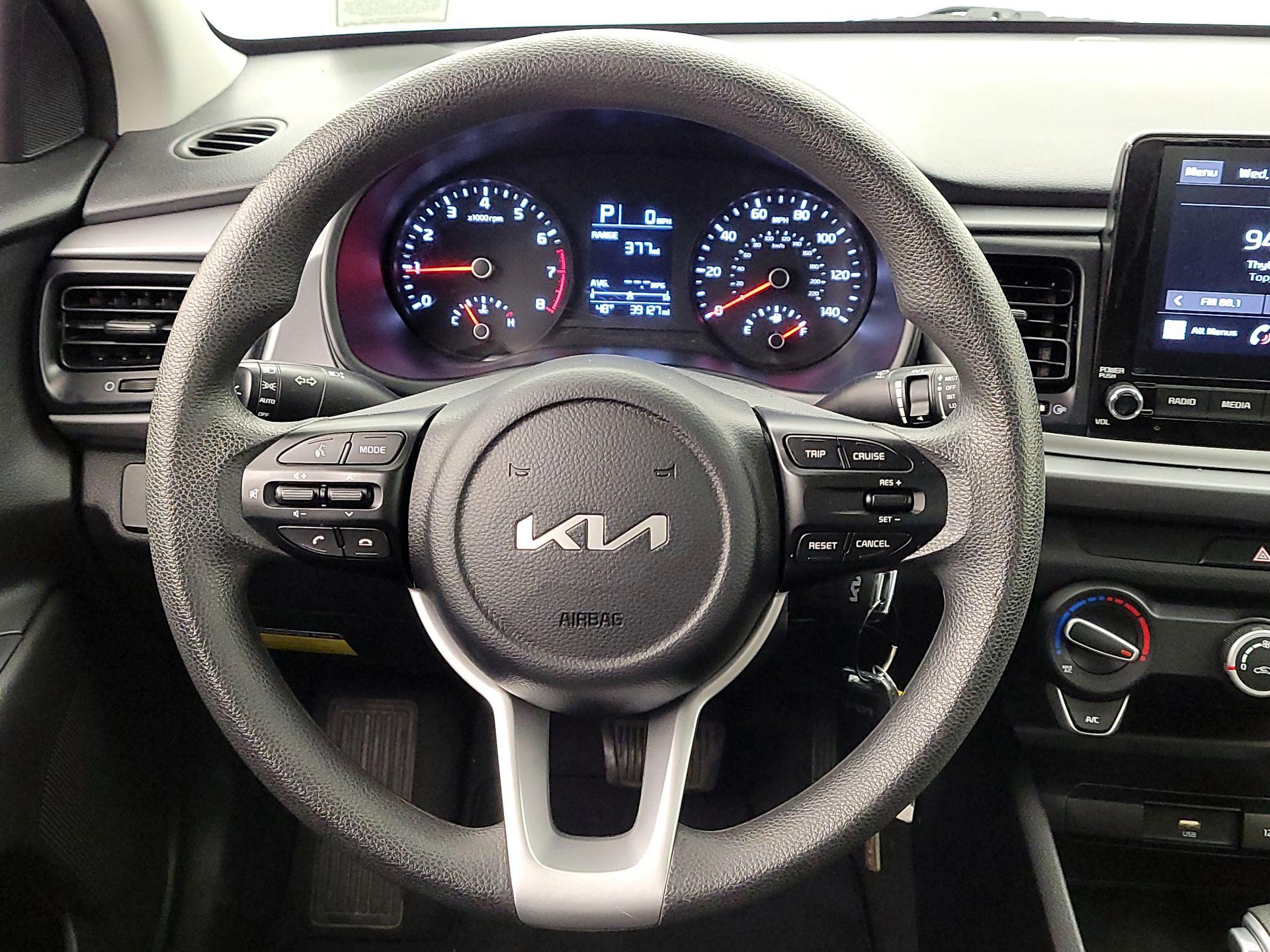 Thumbnail: 2023 Kia Rio - 10