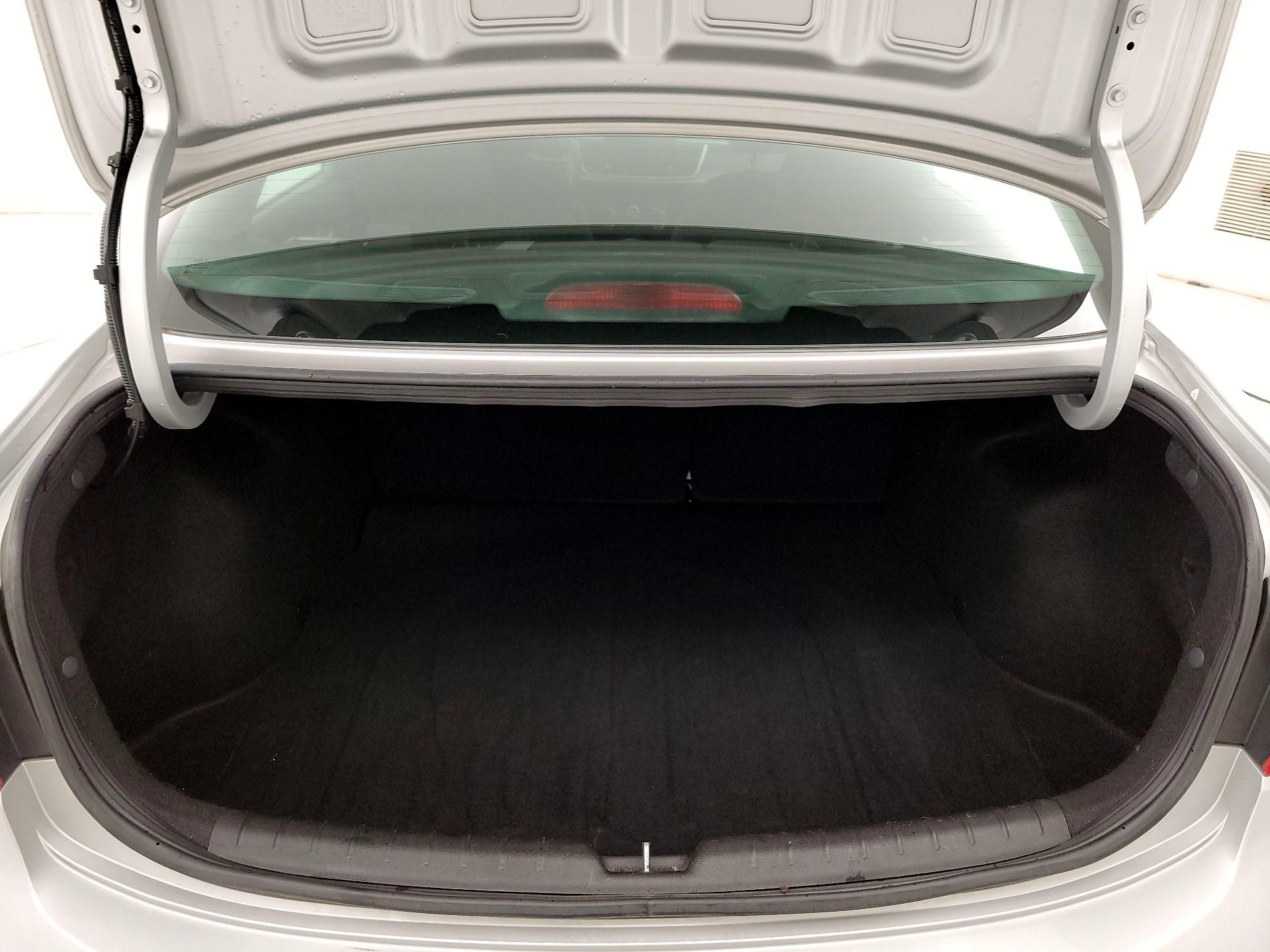 Thumbnail: 2023 Kia Rio - 20