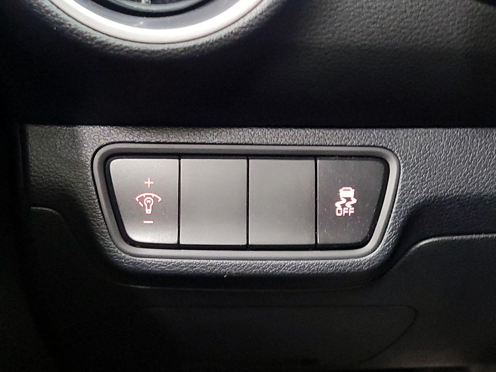 Thumbnail: 2024 Kia Forte - 13