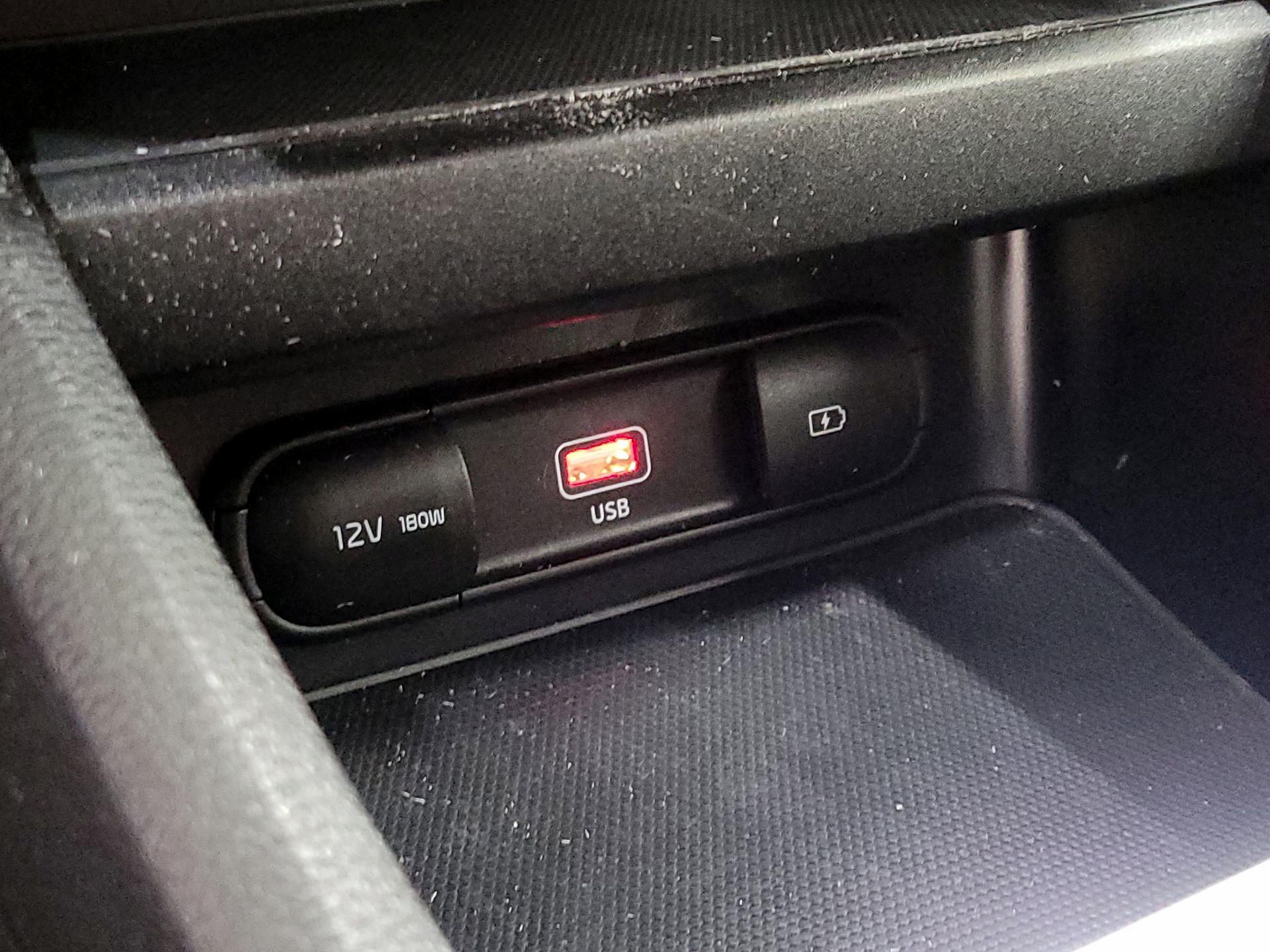 Thumbnail: 2024 Kia Forte - 18