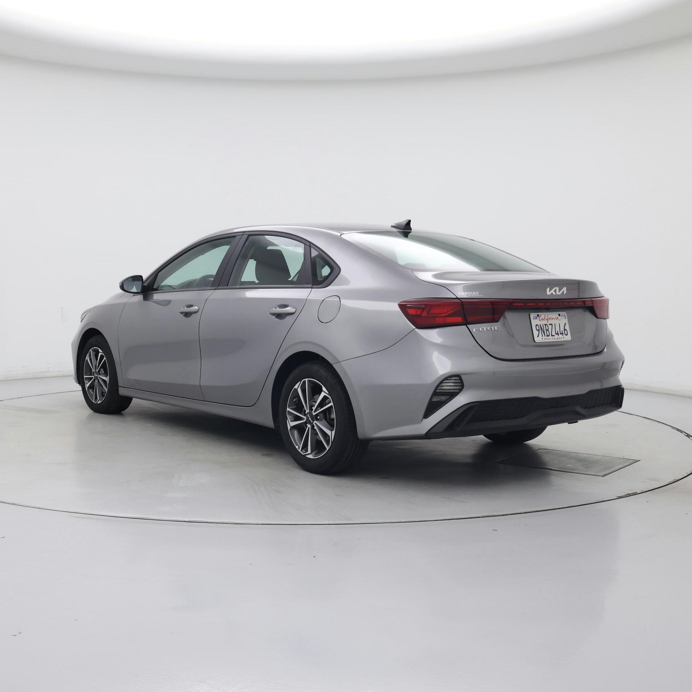 Thumbnail: 2024 Kia Forte - 2