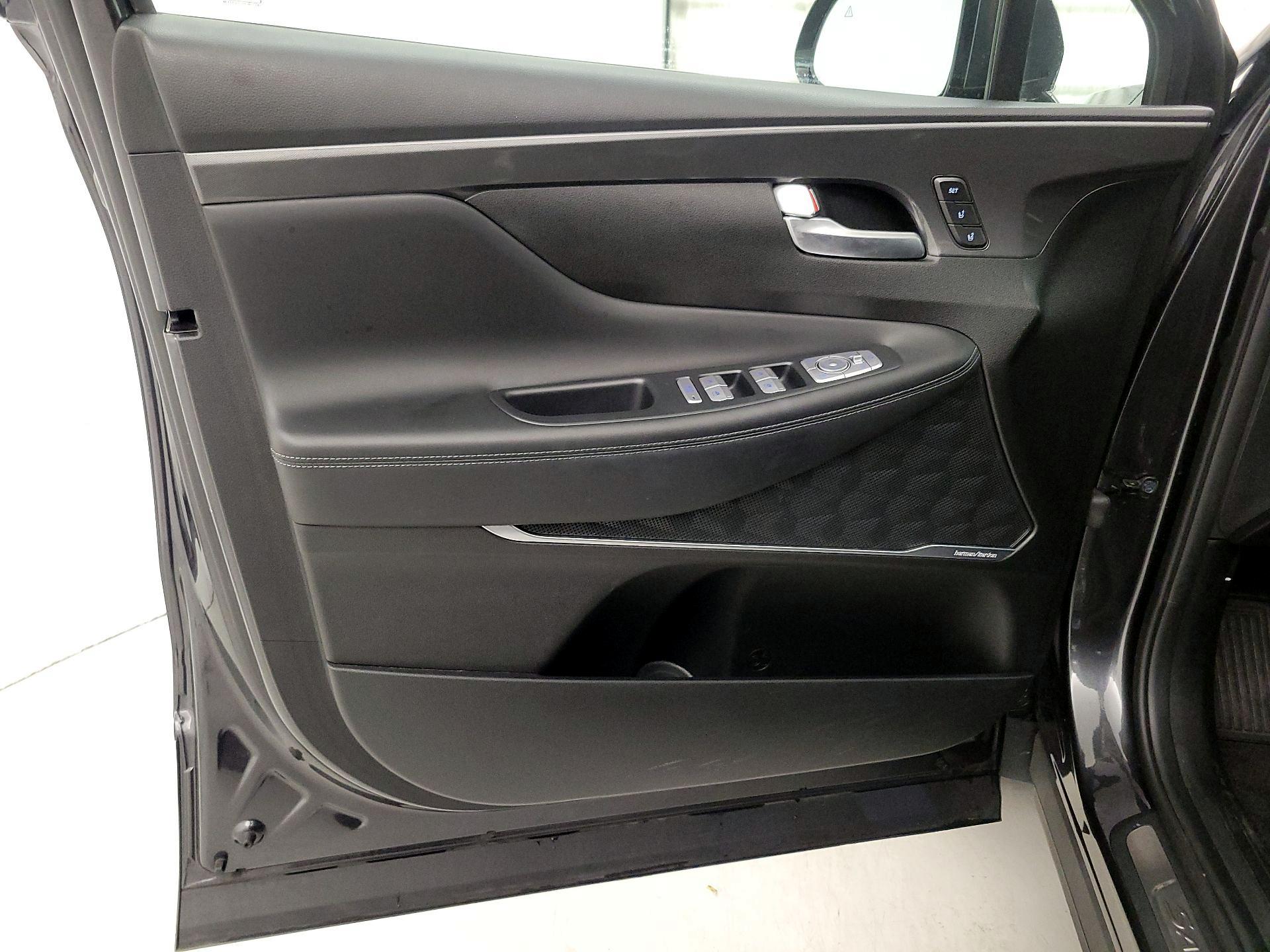 Thumbnail: 2023 Hyundai Santa Fe - 12