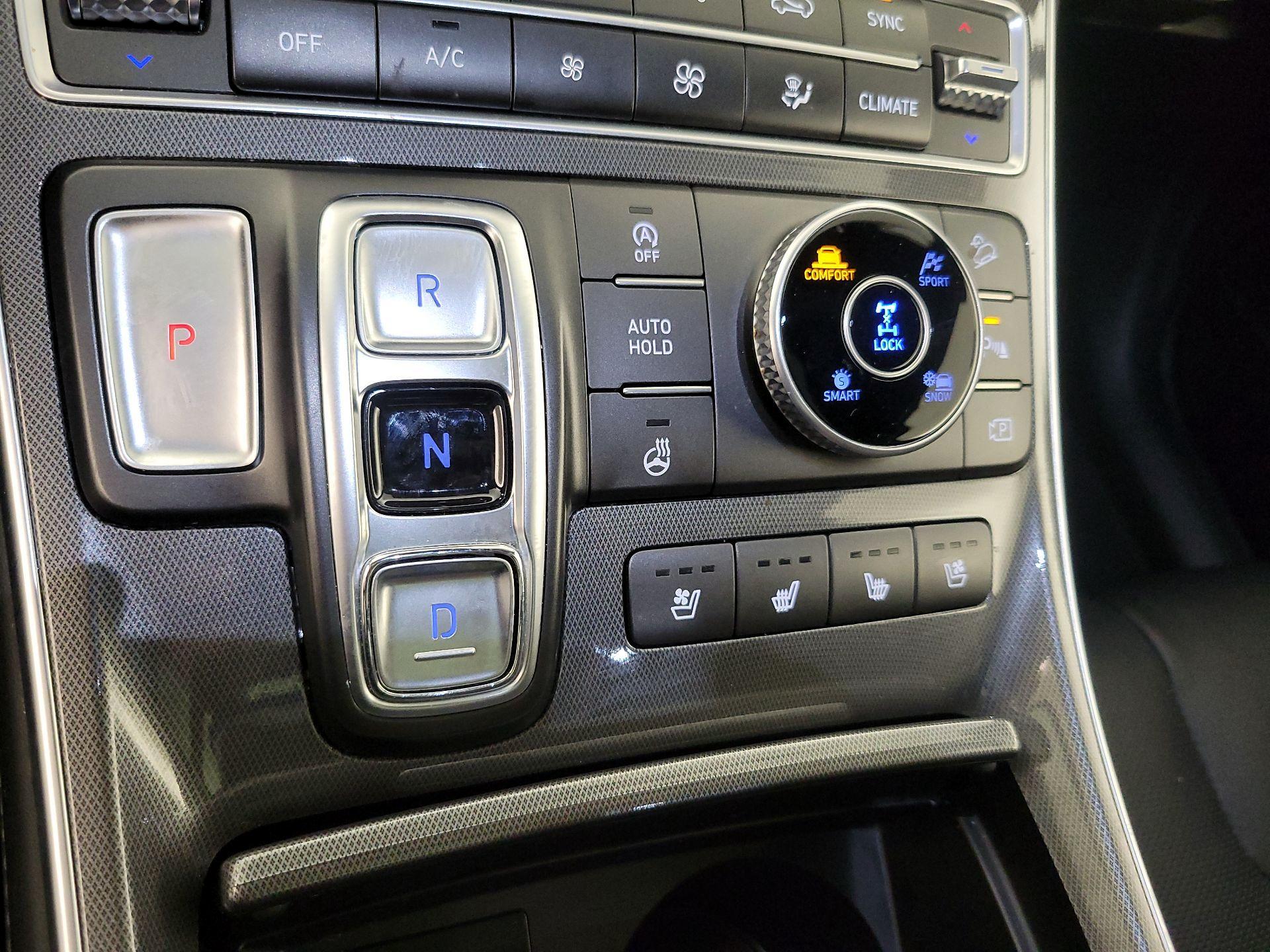 Thumbnail: 2023 Hyundai Santa Fe - 18