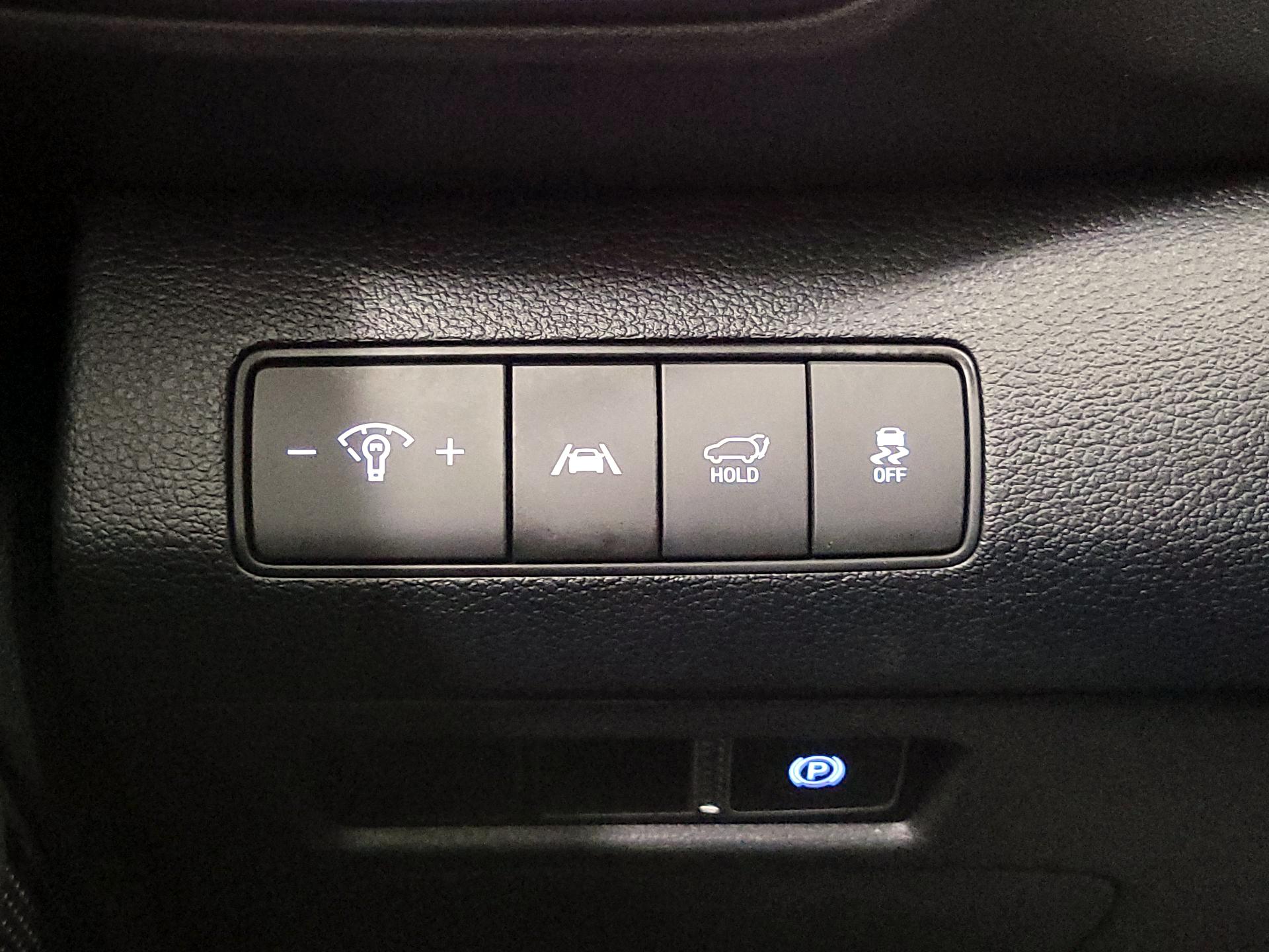 Thumbnail: 2023 Hyundai Santa Fe - 13