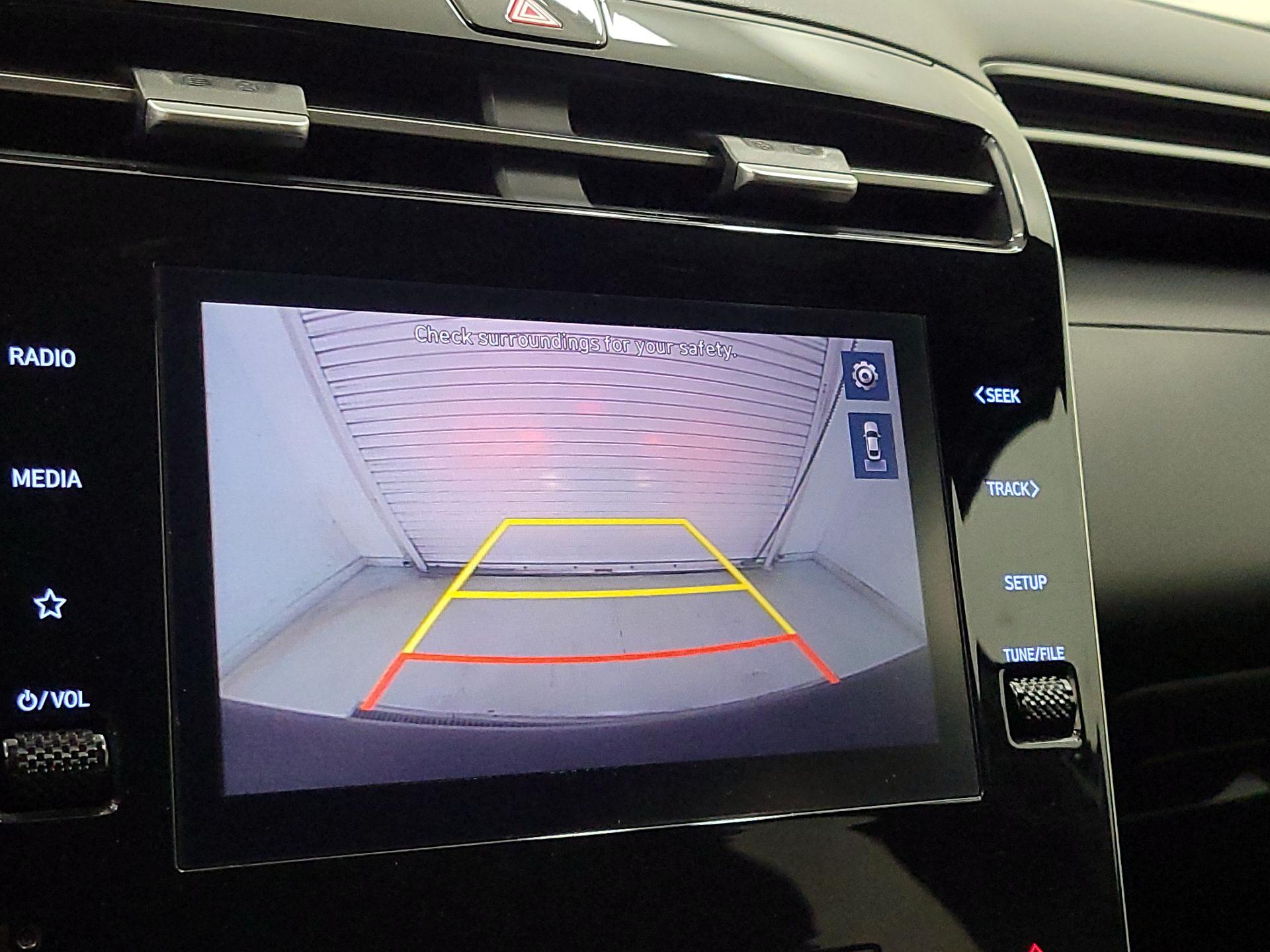 Thumbnail: 2022 Hyundai Santa Cruz - 14