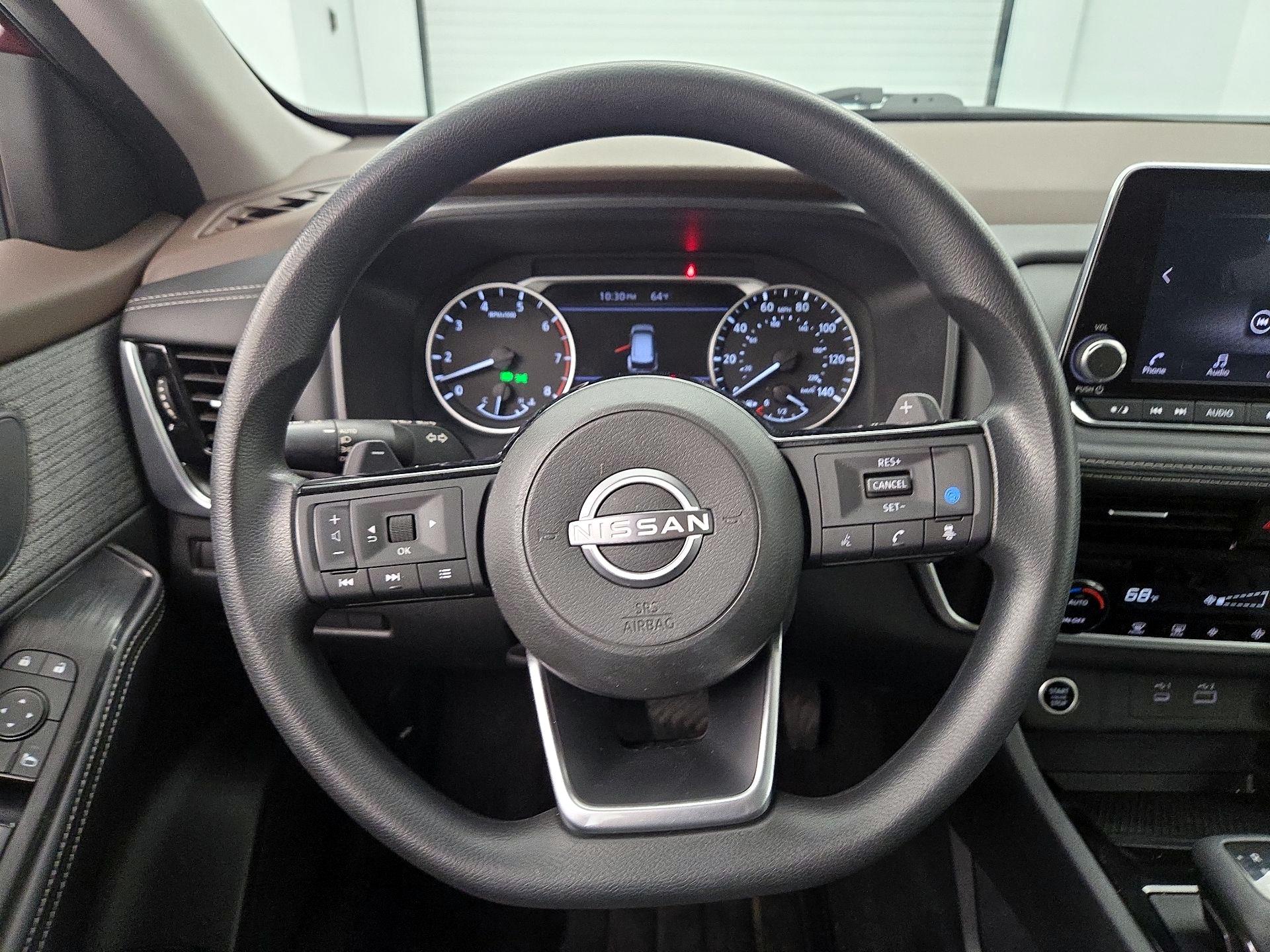 Thumbnail: 2023 Nissan Rogue - 10