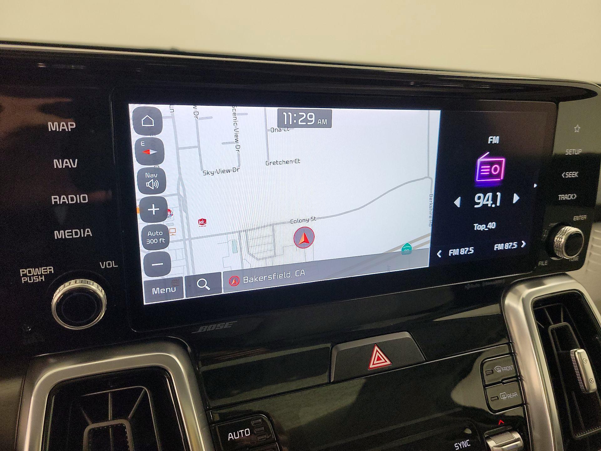 Thumbnail: 2023 Kia Sorento - 14