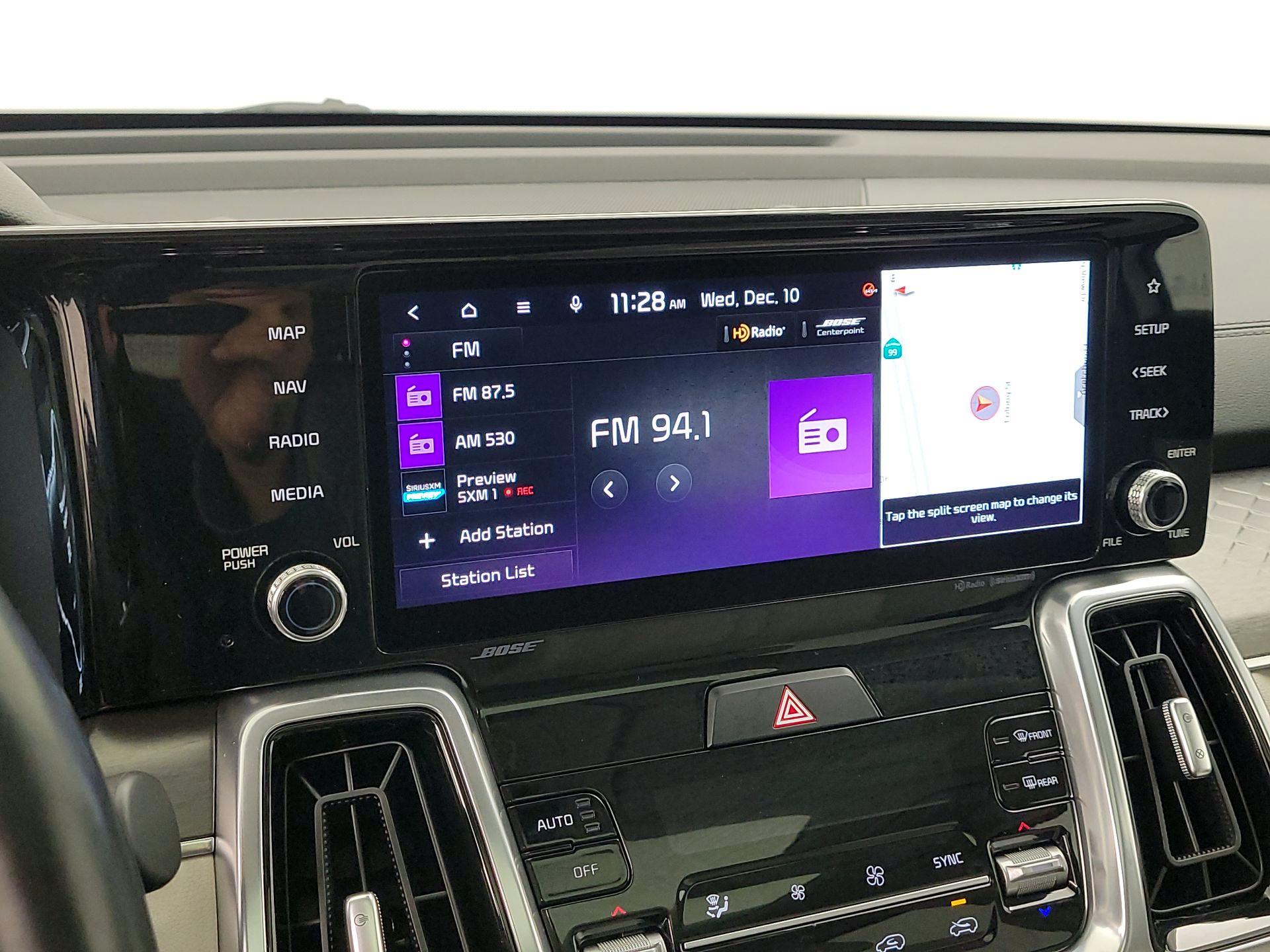 Thumbnail: 2023 Kia Sorento - 16