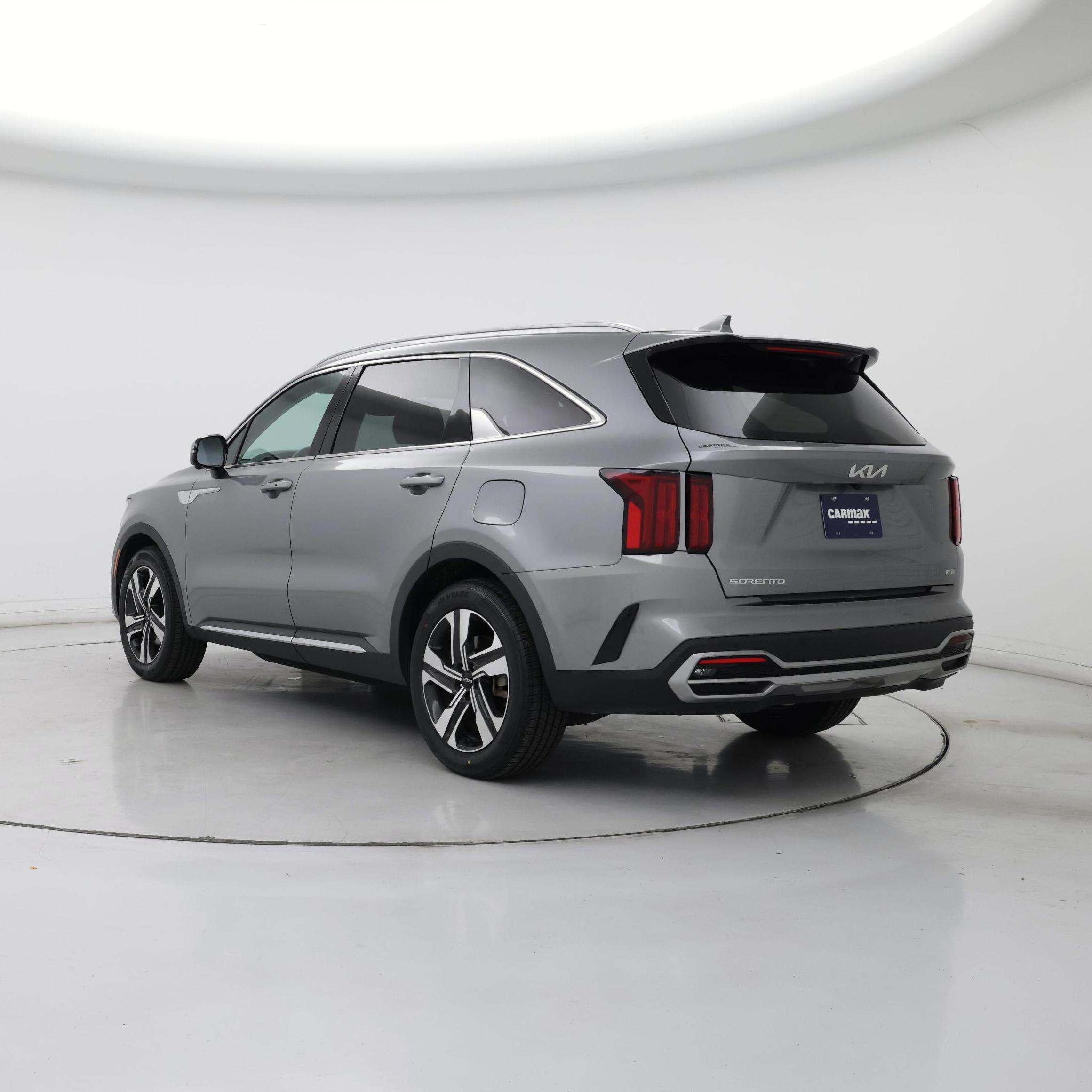 Thumbnail: 2023 Kia Sorento - 2