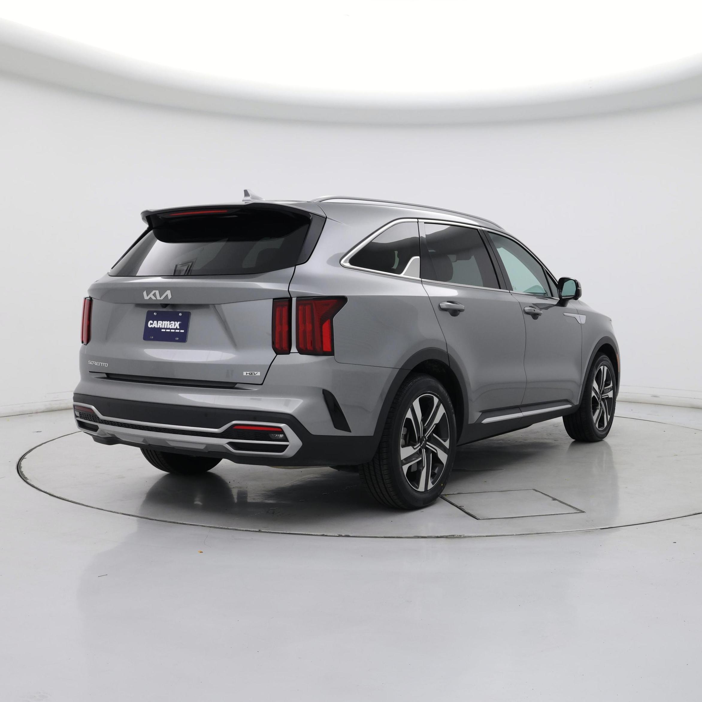 Thumbnail: 2023 Kia Sorento - 8