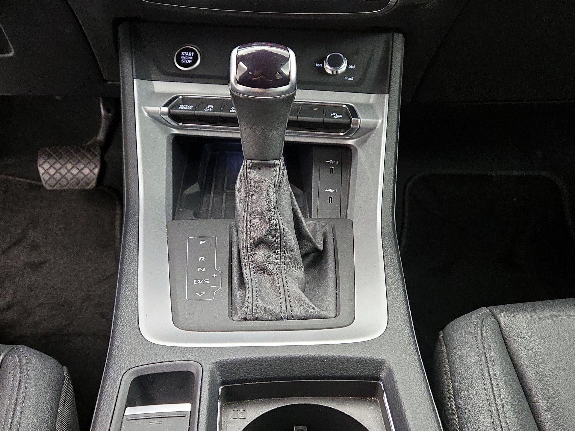 Thumbnail: 2024 Audi Q3 - 17