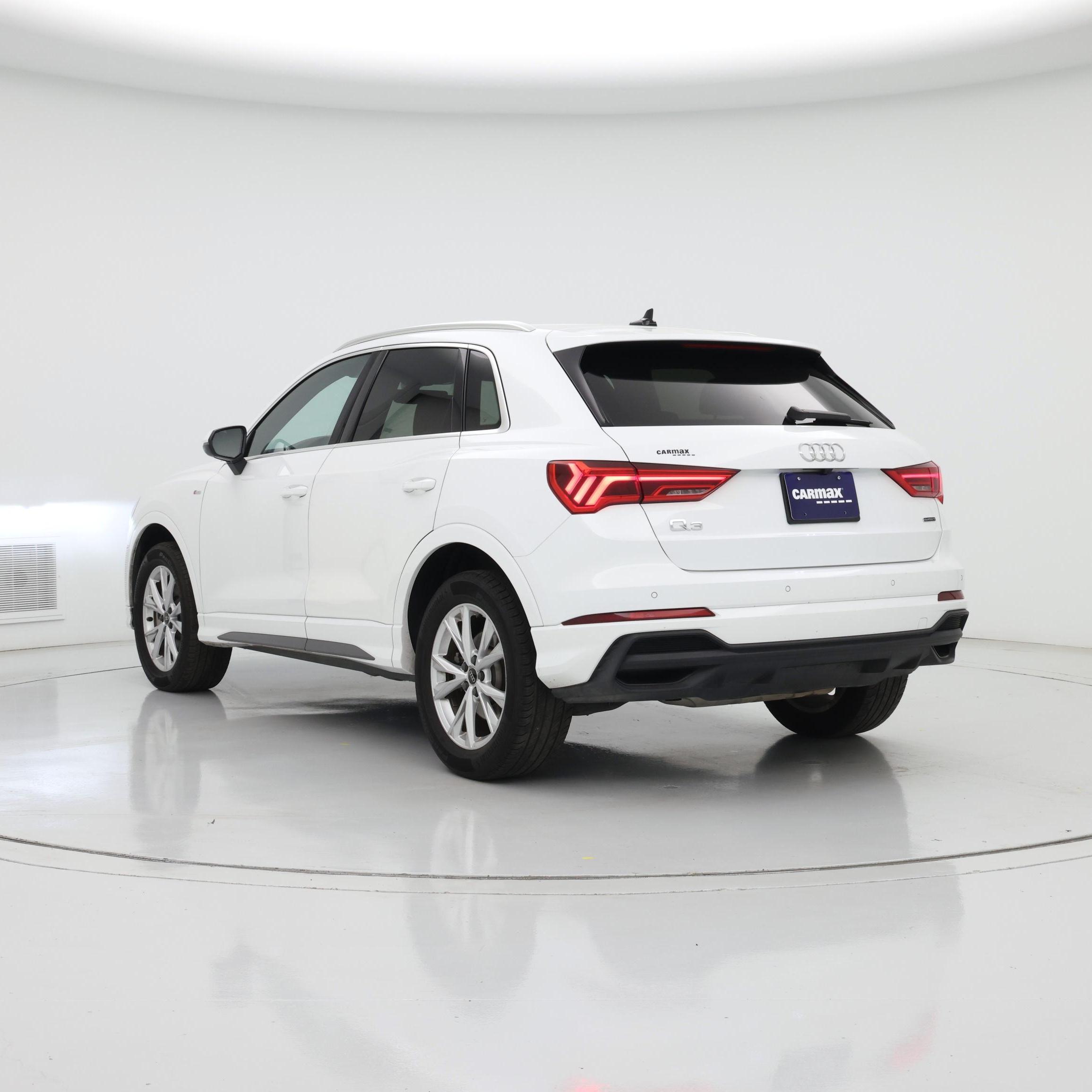 Thumbnail: 2024 Audi Q3 - 2