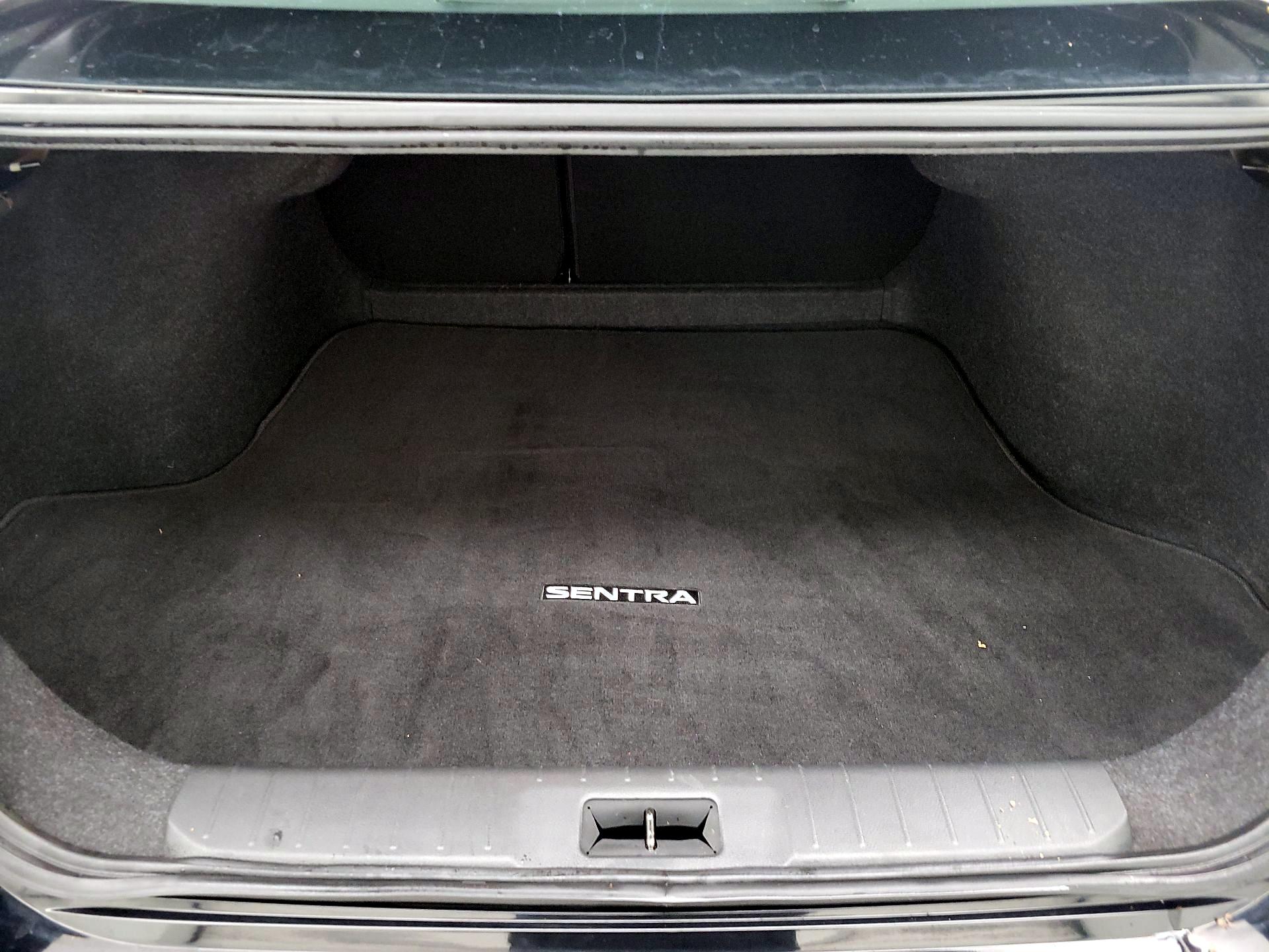 Thumbnail: 2021 Nissan Sentra - 20