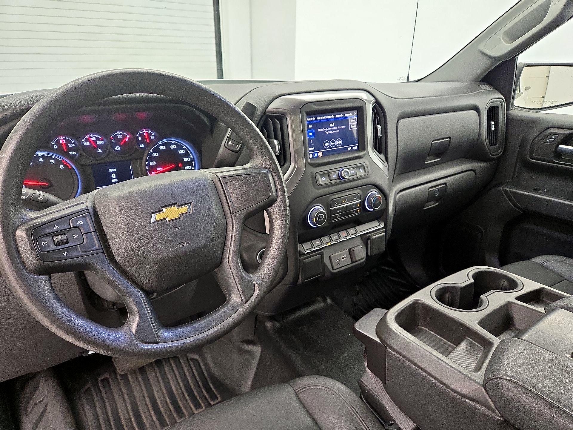 Thumbnail: 2022 Chevrolet Silverado 1500 - 9