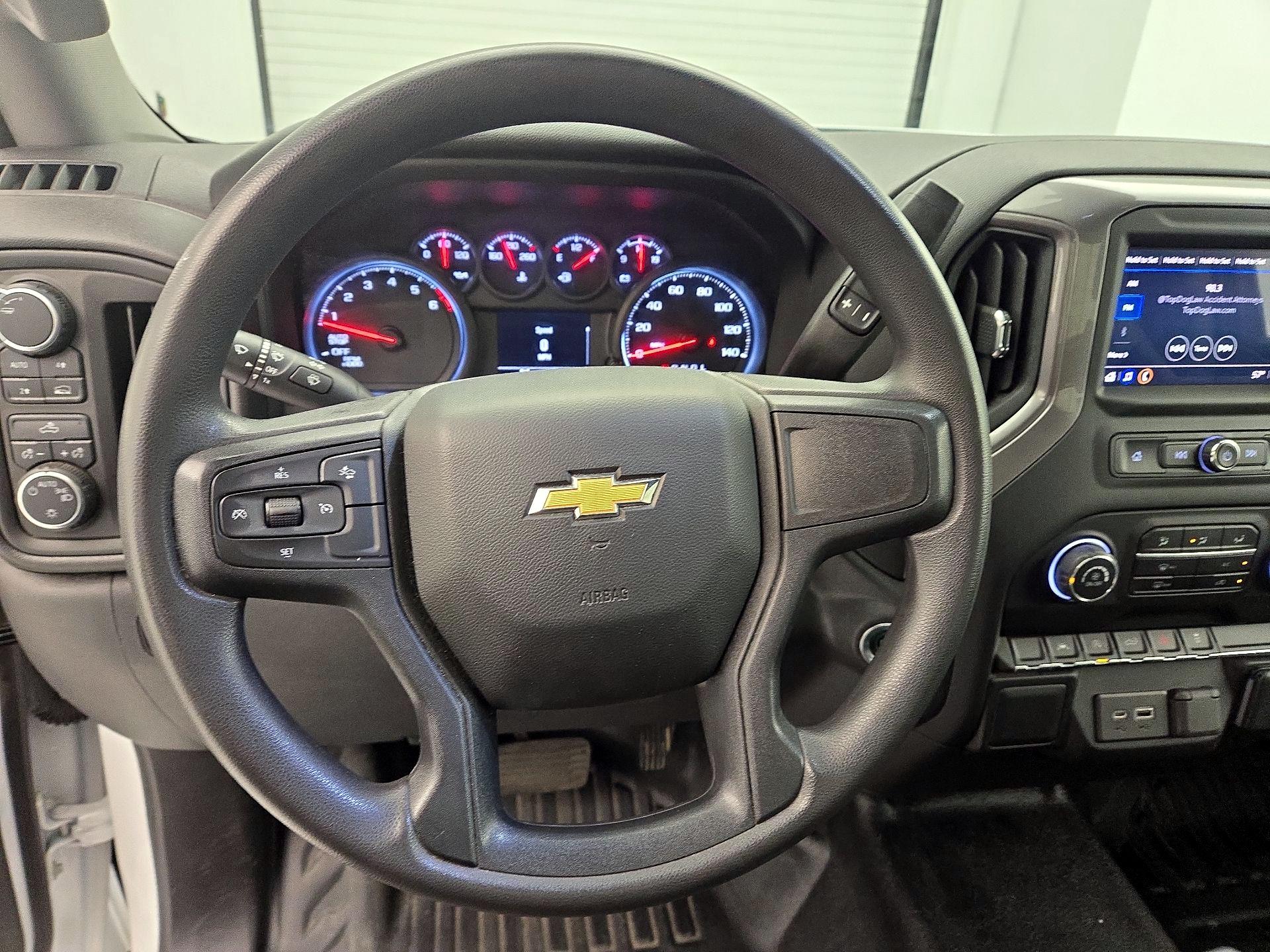 Thumbnail: 2022 Chevrolet Silverado 1500 - 10